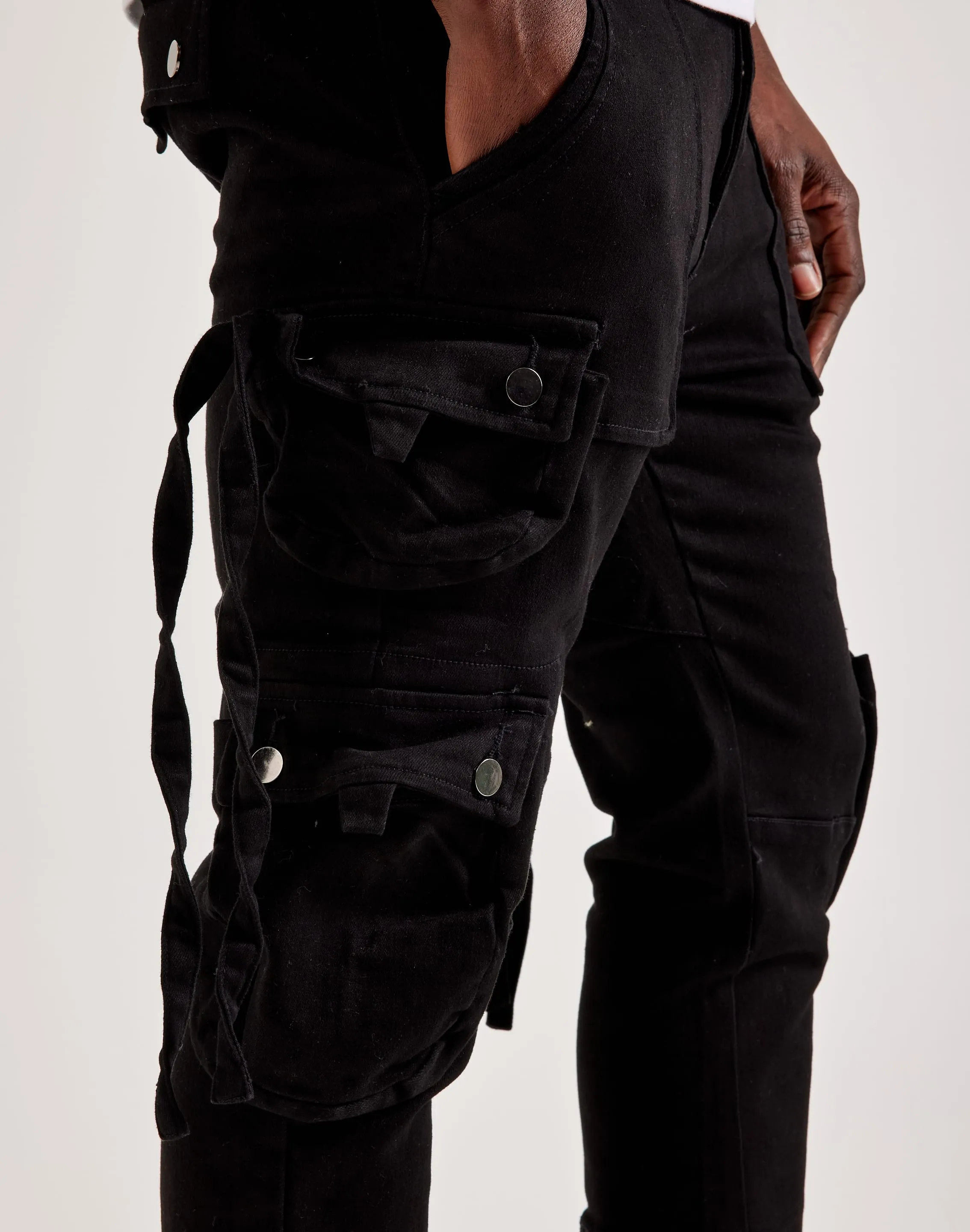 UVProtectionFabric Tale Core MNML Cargo Straight Denim Jeans