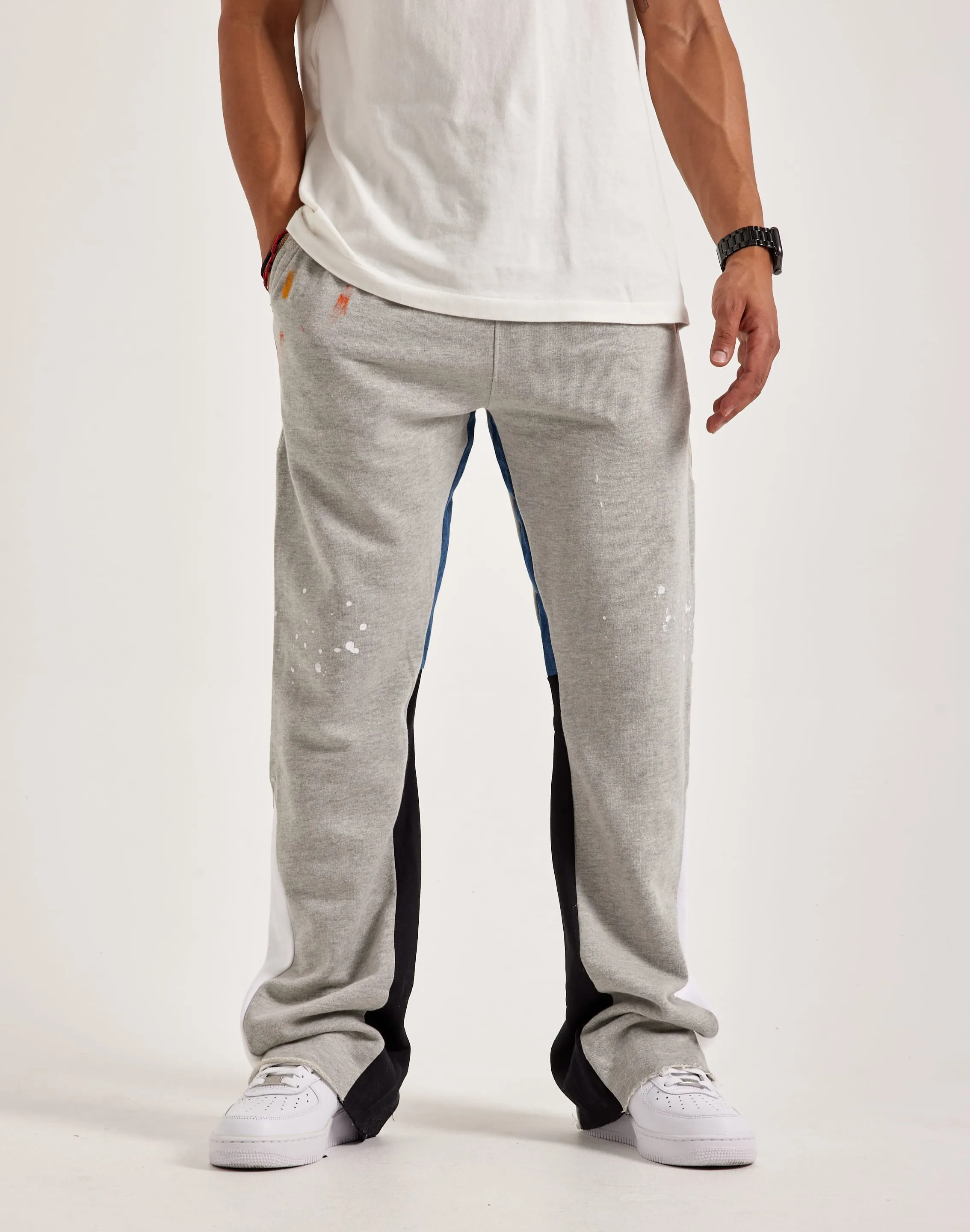 MNML Contrast Bootcut Sweatpants Travel Proof Silent Mood