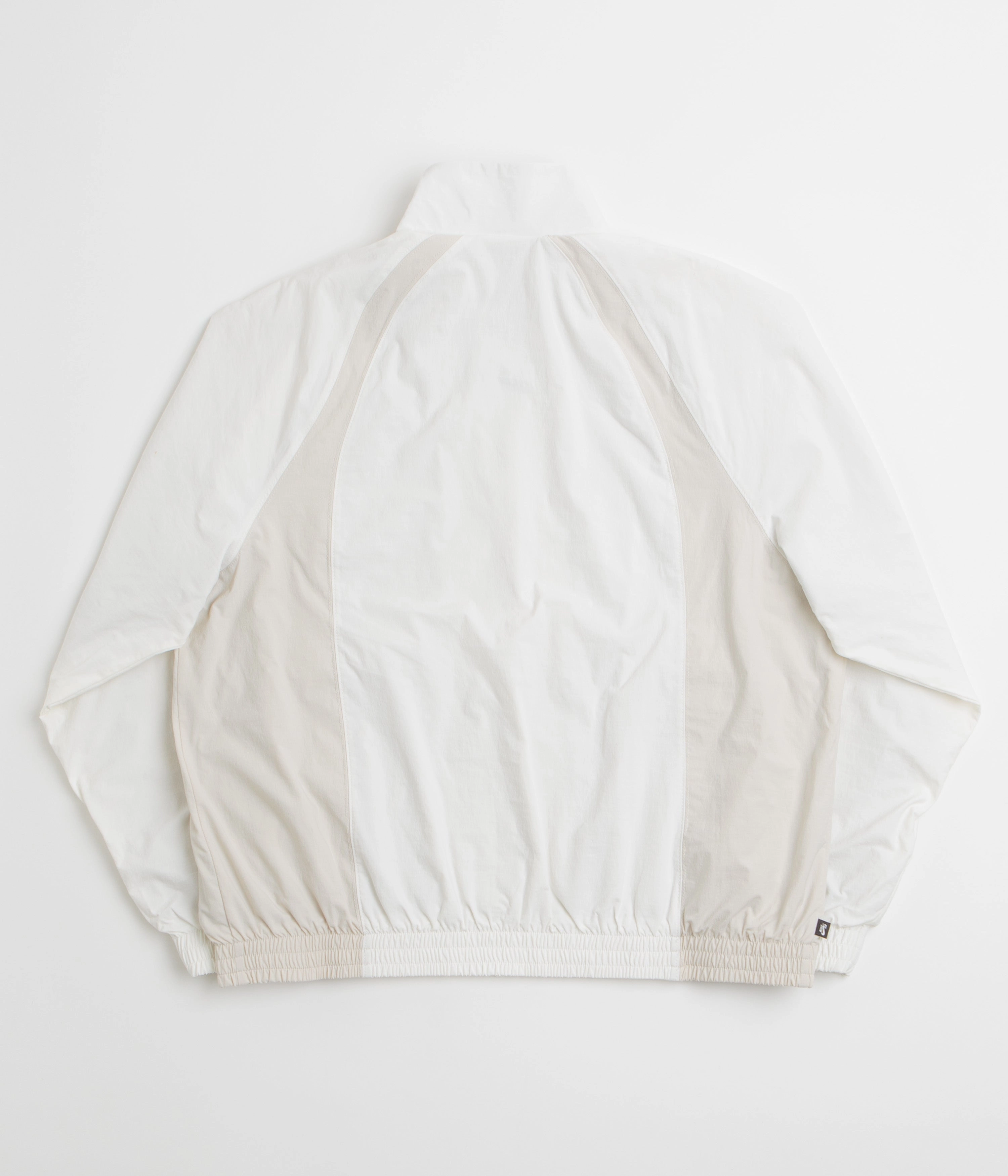 Nike SB Full Zip Woven Jacket - Sail / Light Bone / Black Secure Closures Water resistant coating