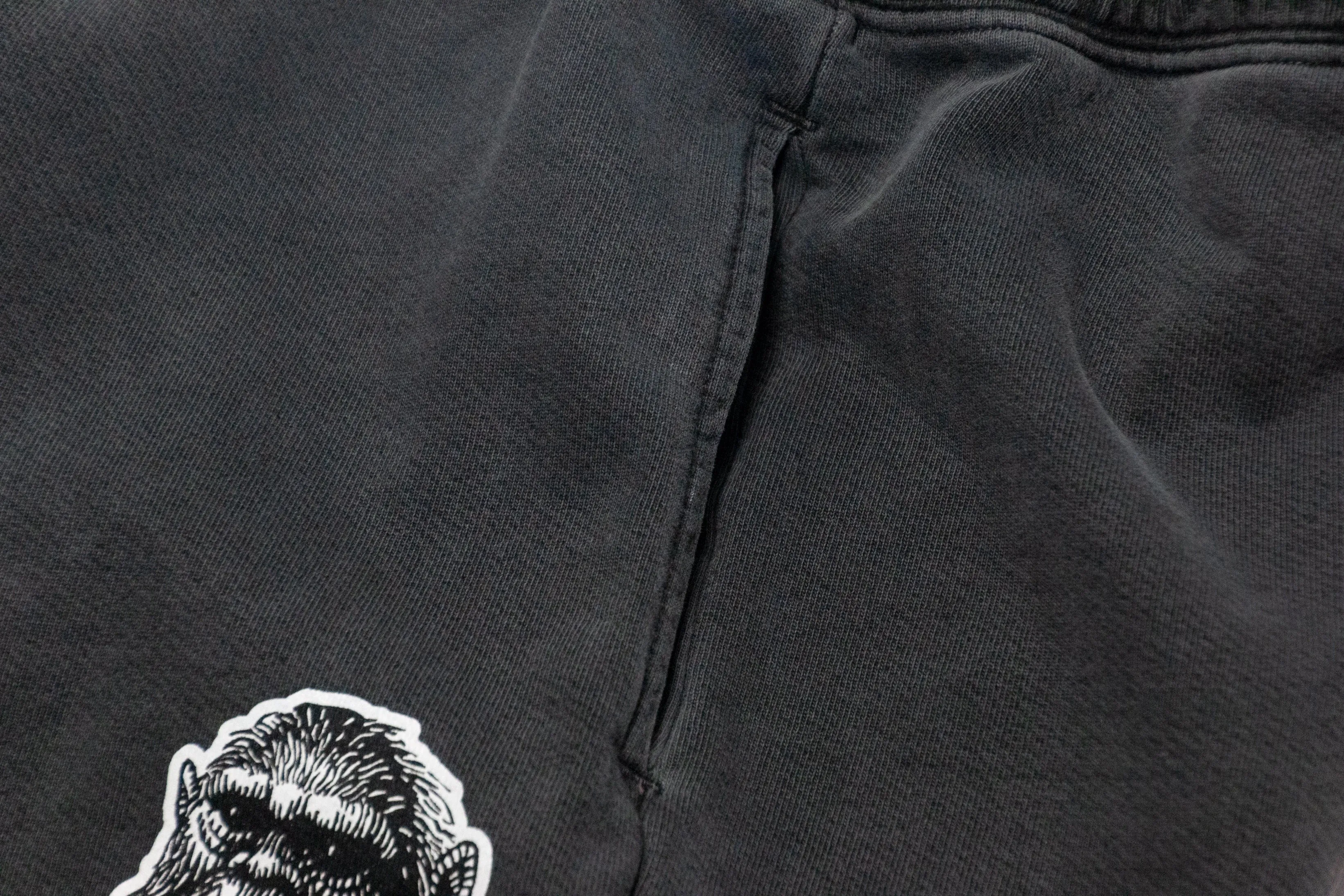 SoftLining FlexibleWaistband Arkansocks - Mugshot x Standard Issue Sweathshorts (Charcoal Grey)