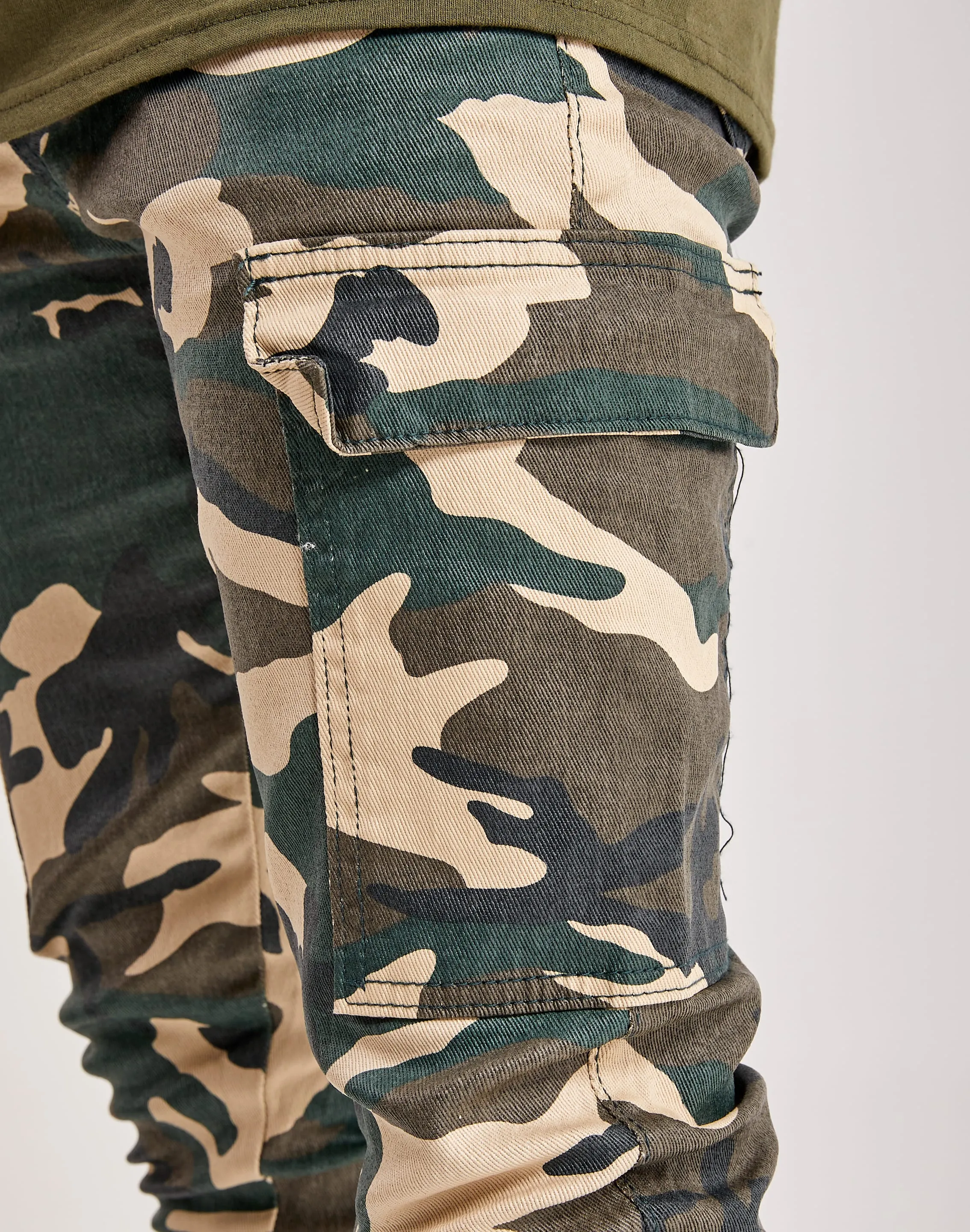 Day Off Daily Fit WAIMEA Stacked Coated Cargo Pants
