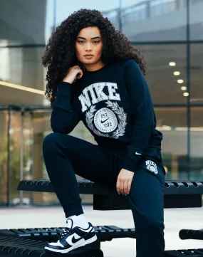 Flash Look 4Way Stretch Nike Club Fleece Crewneck Sweatshirt