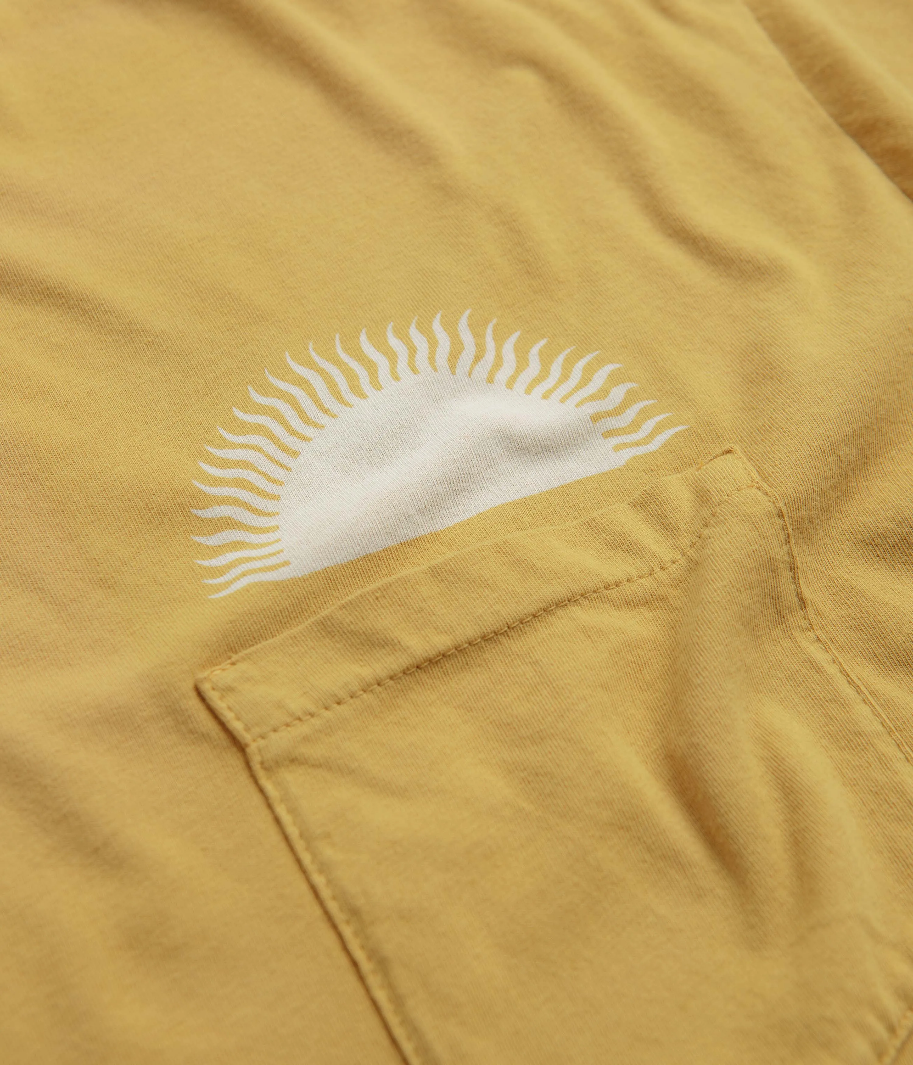 Mollusk Country Sun T-Shirt - Mustard silk shirt Skinny