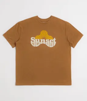 Mollusk Sunset T-Shirt - Almond Weekend Look