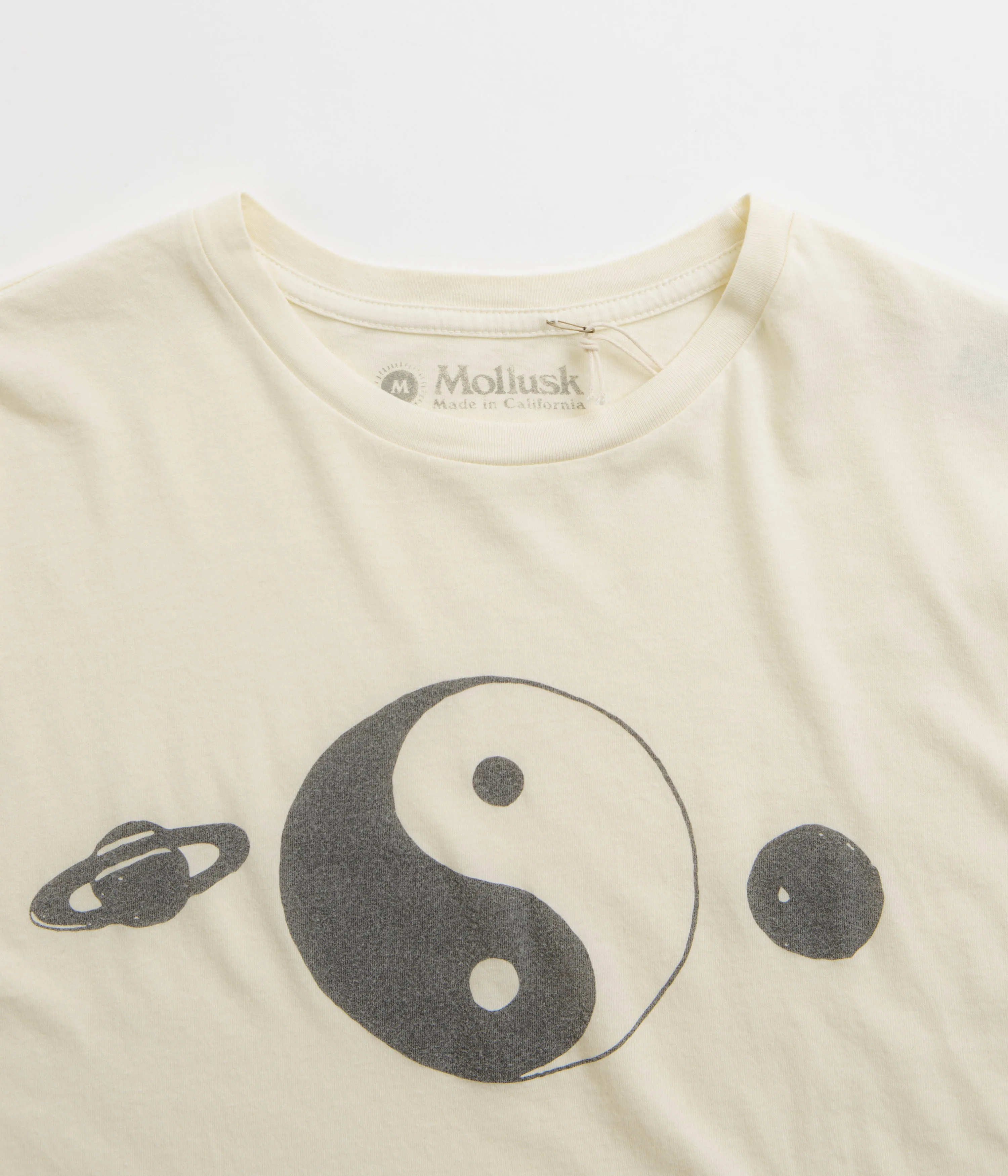 Cloudy day Mollusk Super Natural T-Shirt - Super Natural