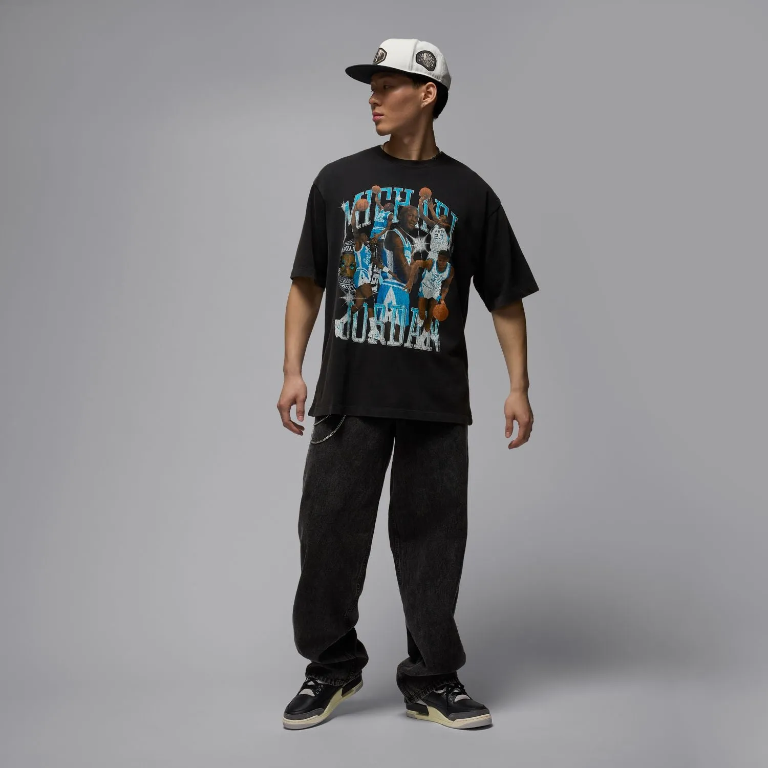 MJ Oversized Graphic Crew - Mens WaterRepellent Coating Clean Cut