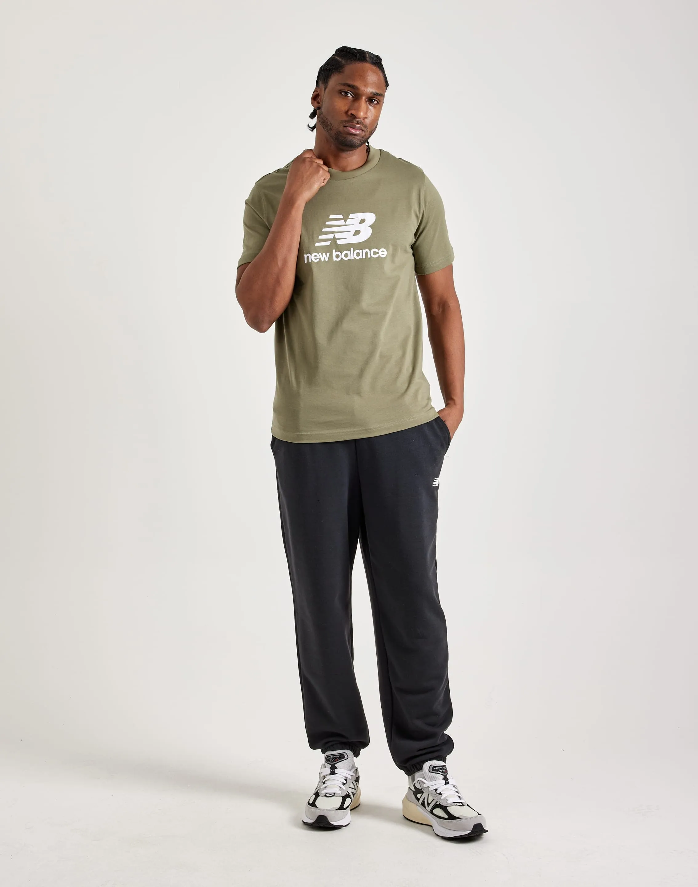 Easy Cool ZeroRestrictionMobility New Balance Essentials Stacked Logo Tee