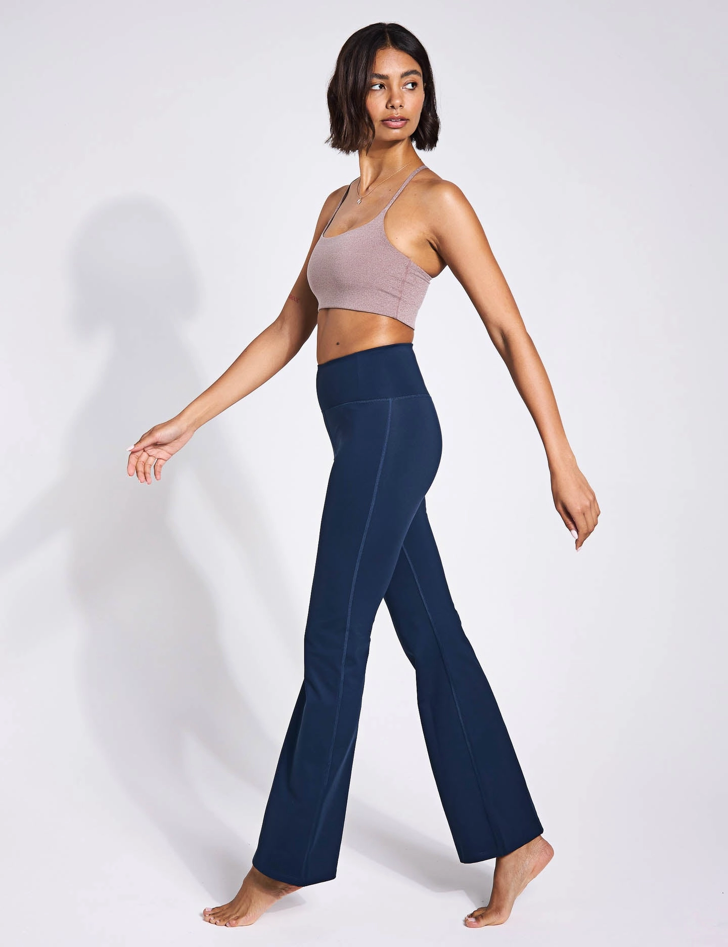 Minimalist Style Holiday Outfit Compressive Flare Legging - Midnight