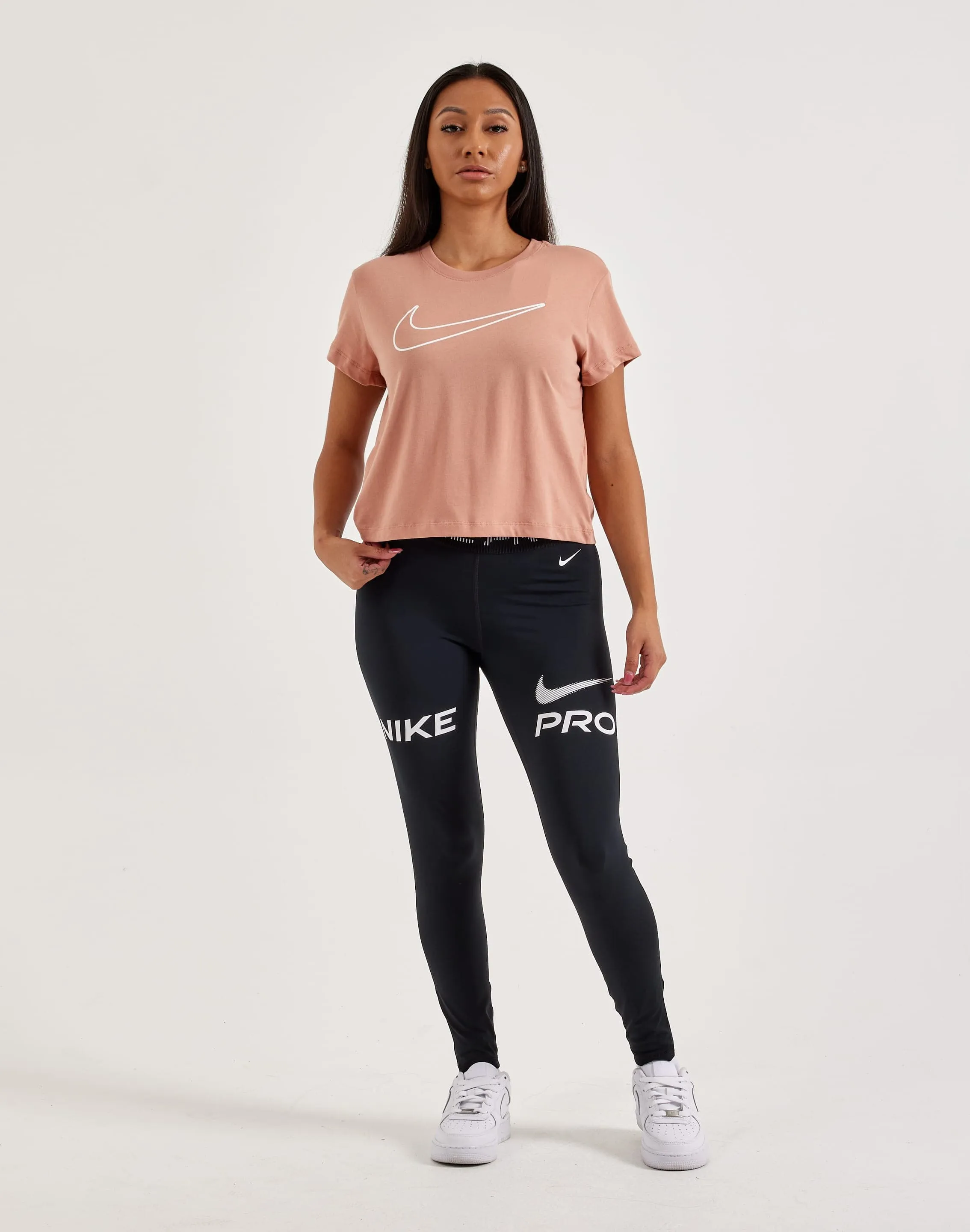 Dance Light NoSlipTrims Nike Pro Mid-Rise 7/8 Leggings