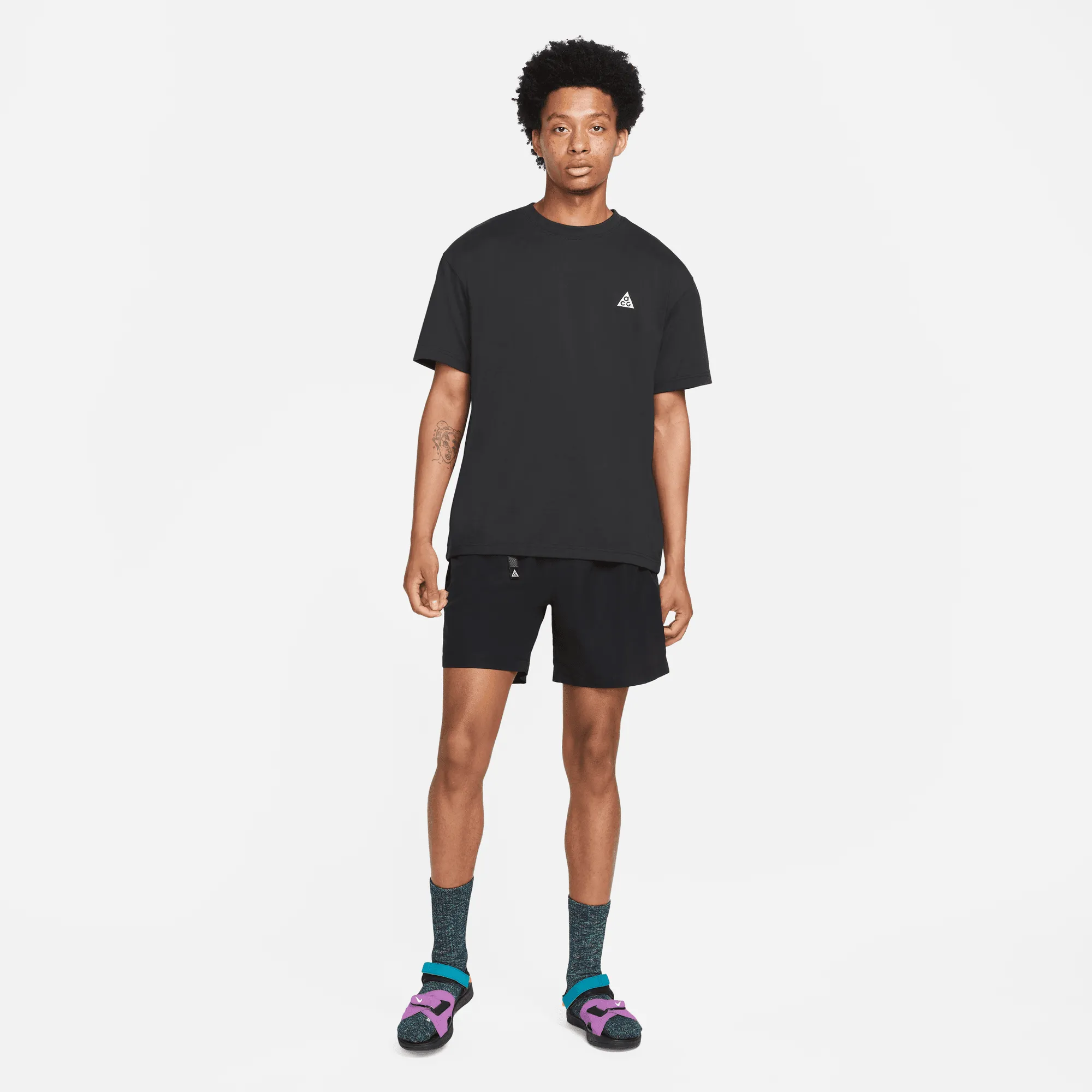 ACG SS TEE - BLACK QuickDry Technology