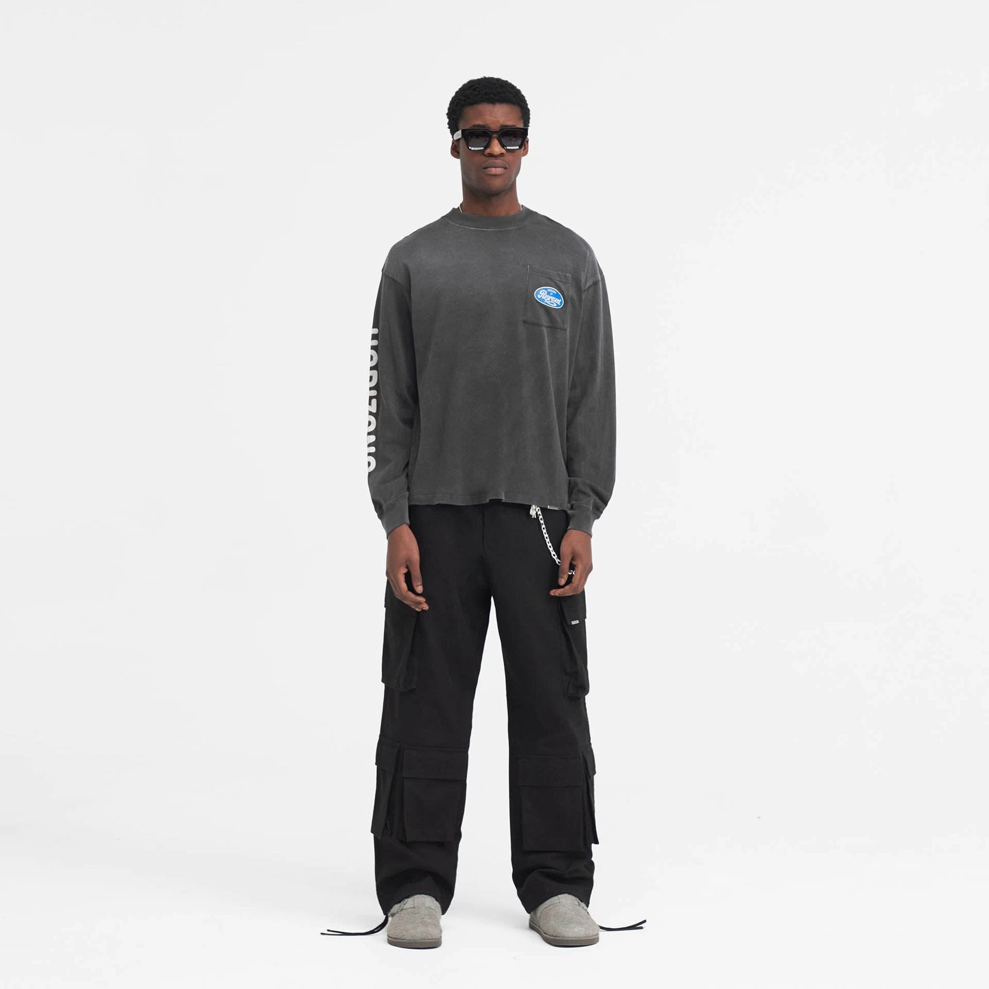 Represent | CLASSIC PARTS LONG SLEEVE  { AGED BLACK Convertible Style Metro Edge
