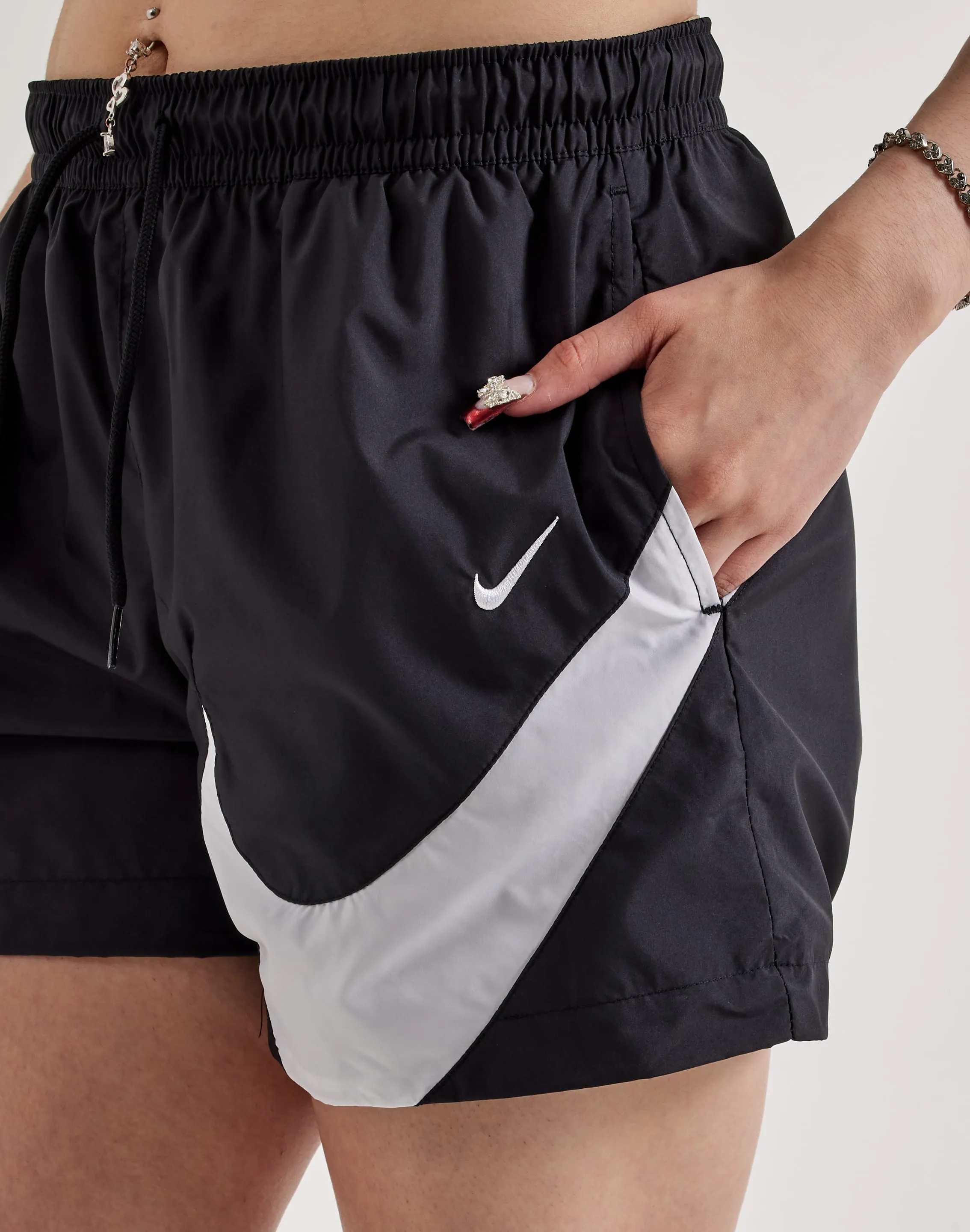 Nike Mid-Rise Woven Logo Shorts Fashion Core