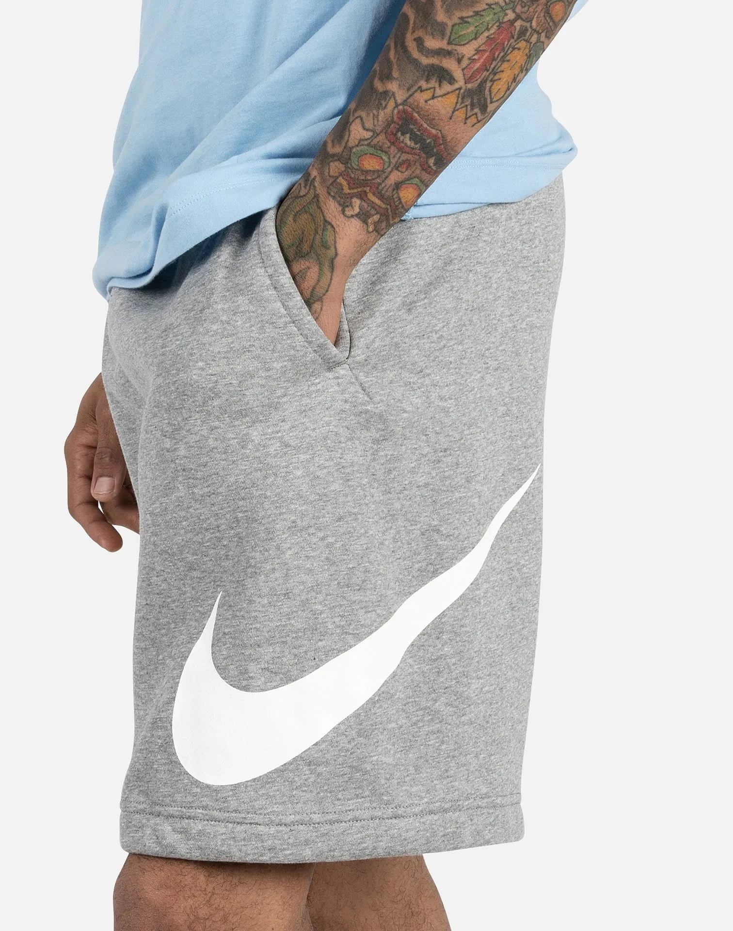 New Day TagFreeDesign Nike Nsw Club Graphic Shorts