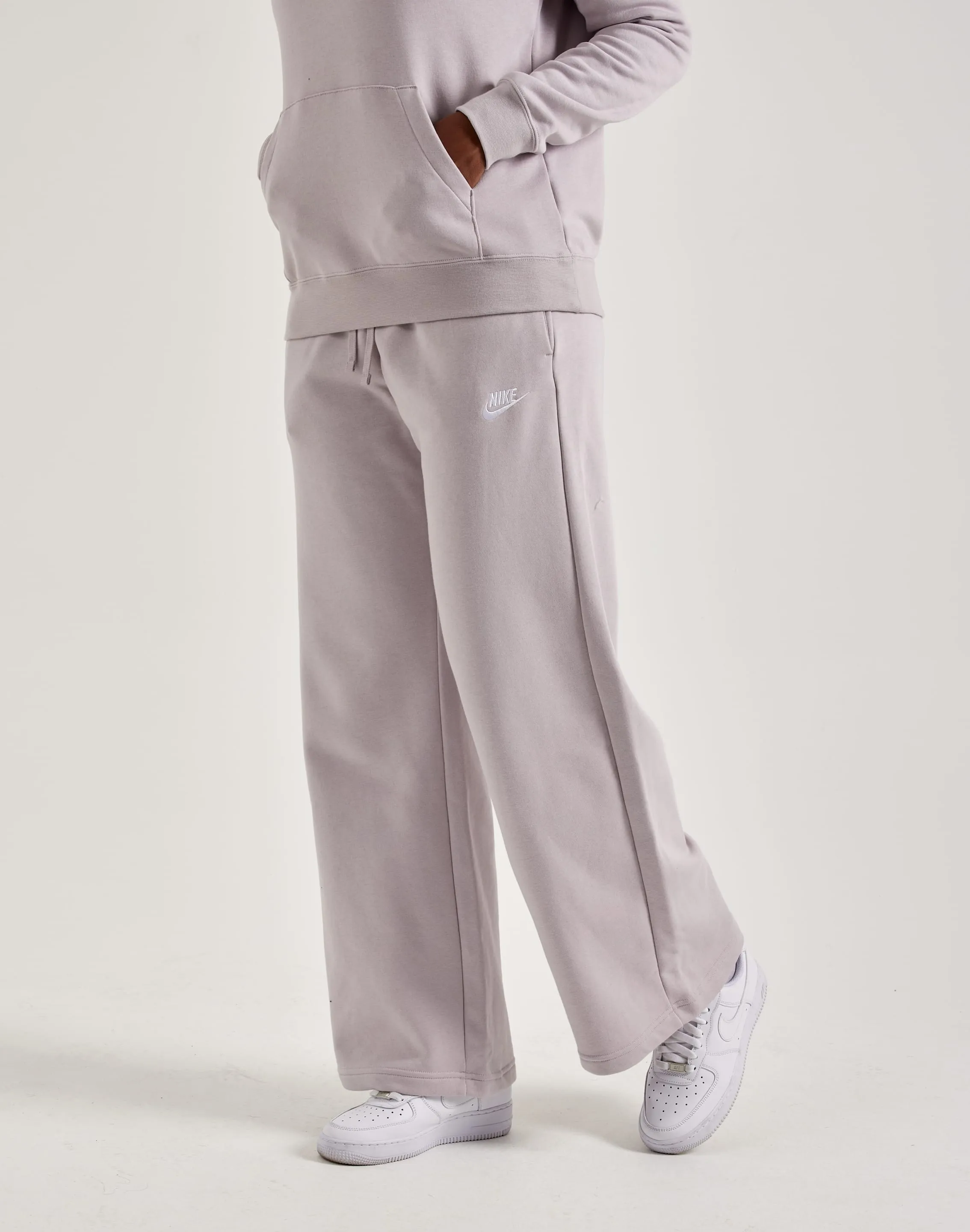 Coastal Chic Adjustable Fastenings Nike Club Fleece Wide Pants