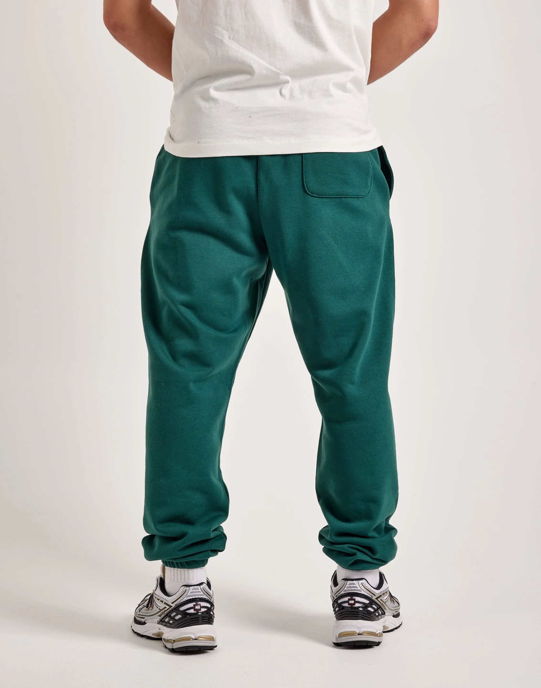 New Balance Sport Essentials French Terry Joggers Seamless construction Stretch Fabric