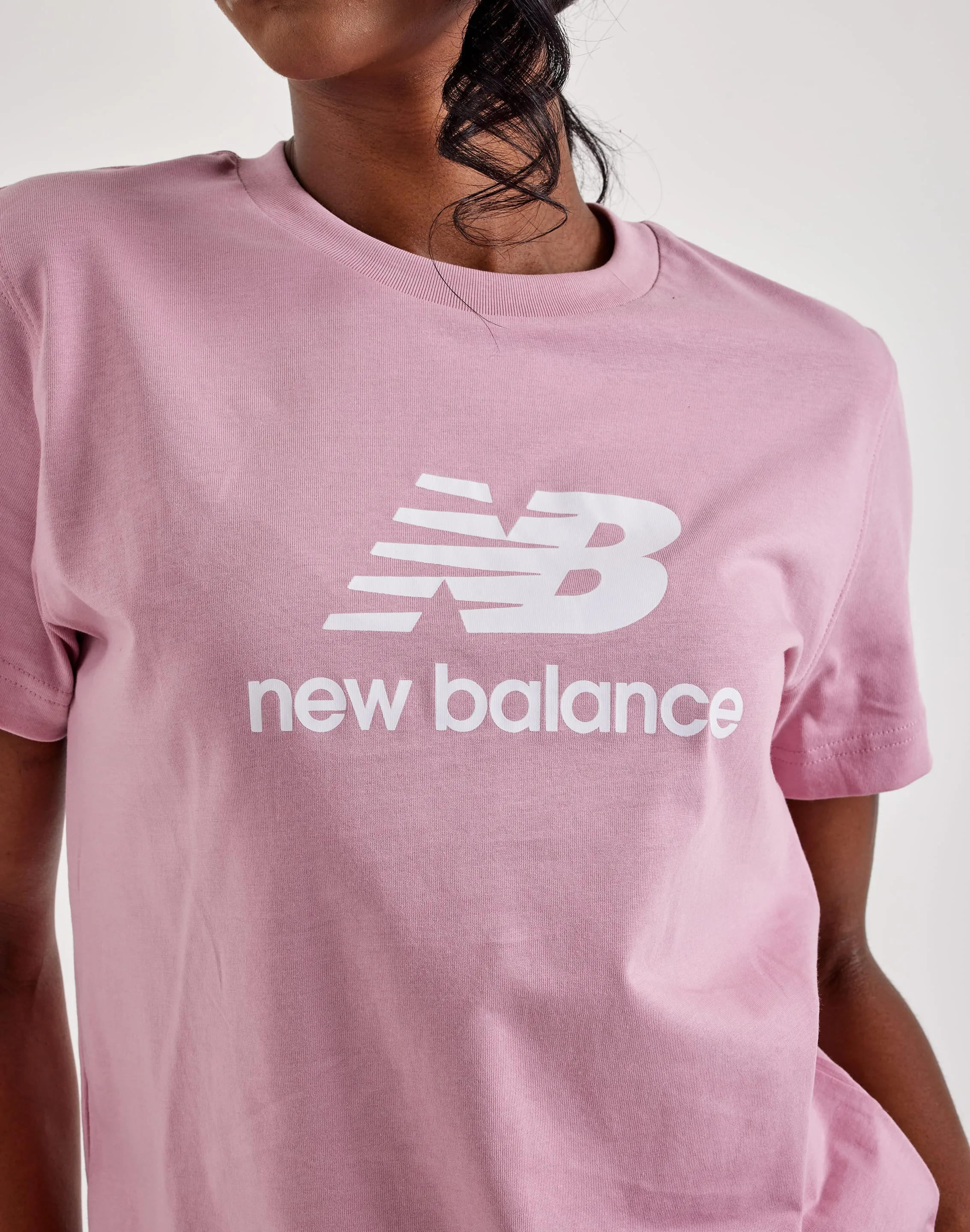 New Balance Sport Essentials Tee OdorResistant Coating
