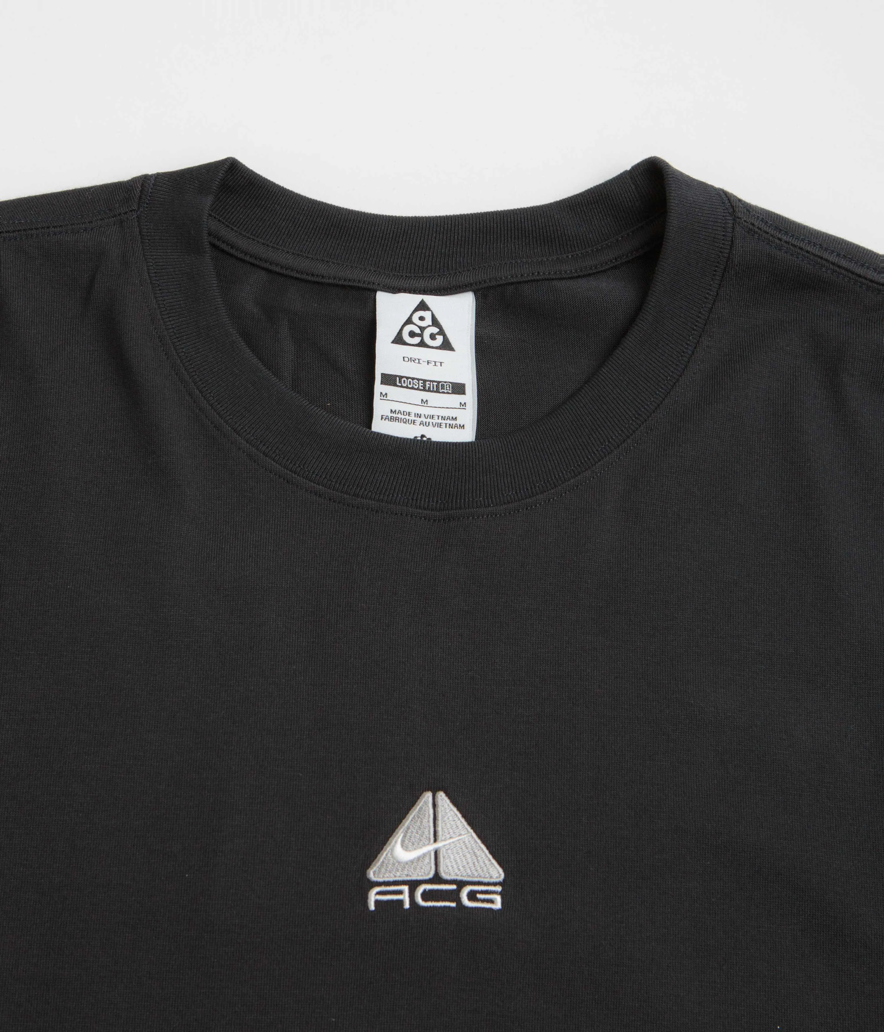 Nike ACG Lungs Long Sleeve T-Shirt - Black / Summit White camping event