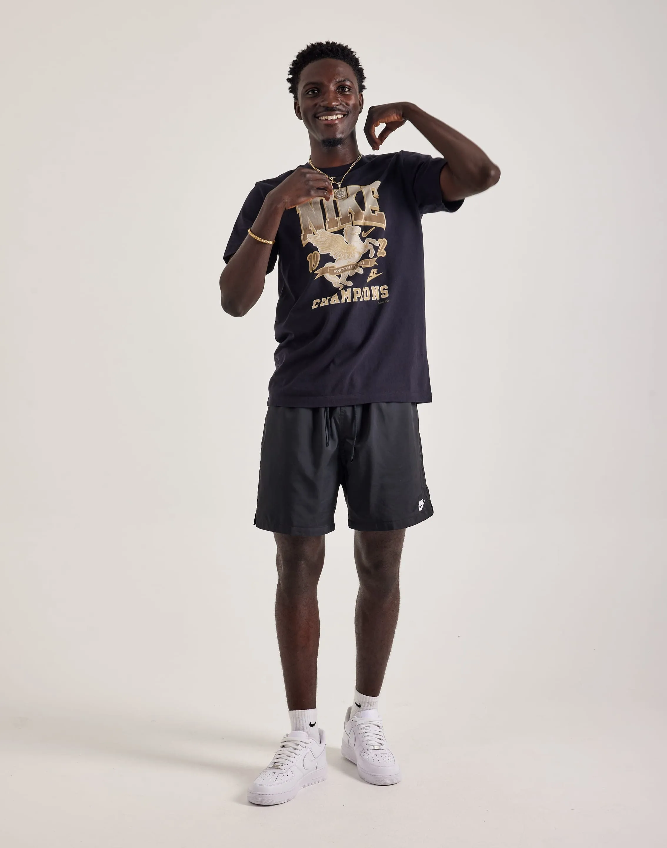 Nike Champions Tee Dry Touch british retro