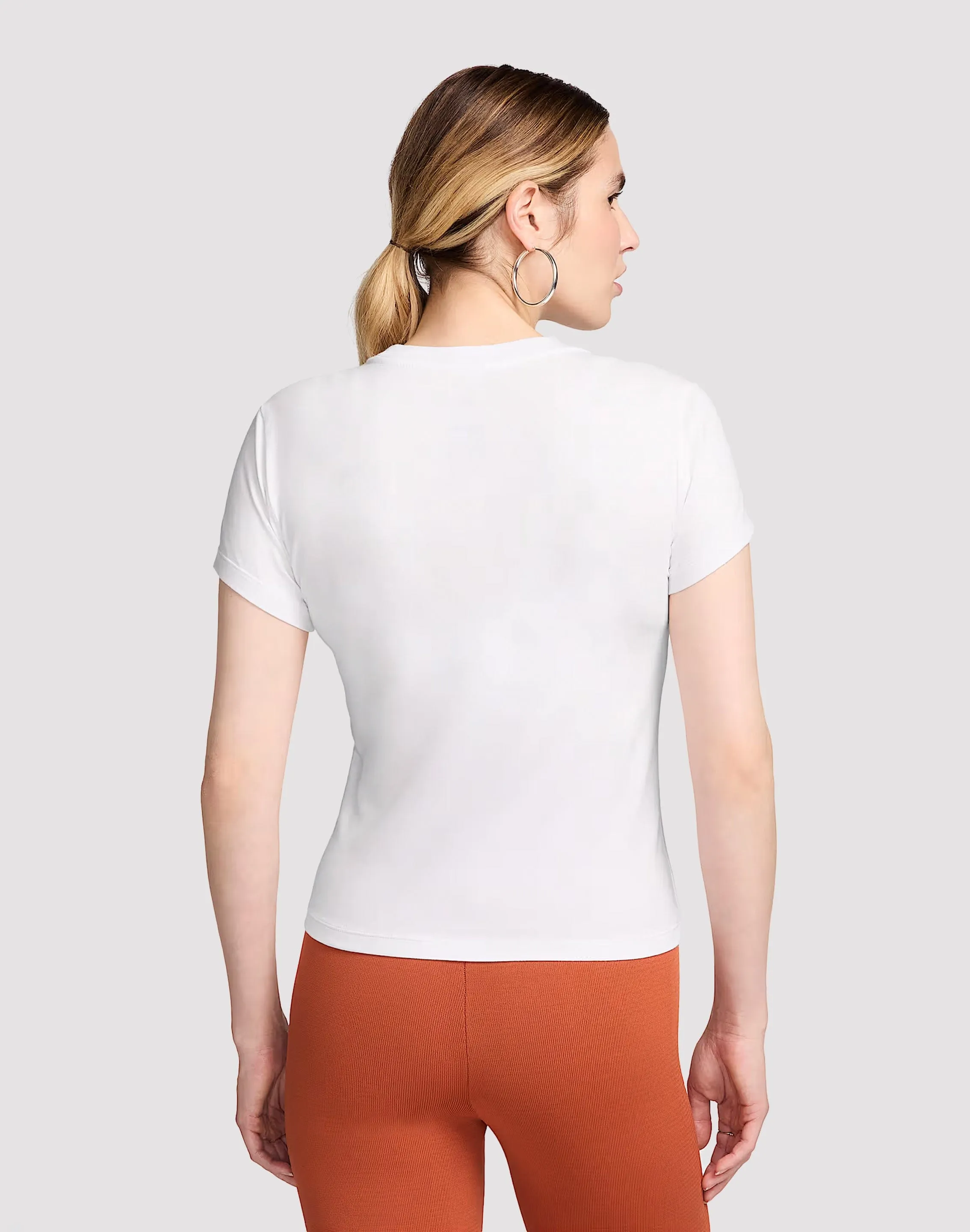 Nike Chill Knit Tee Story Glow Utility Mode