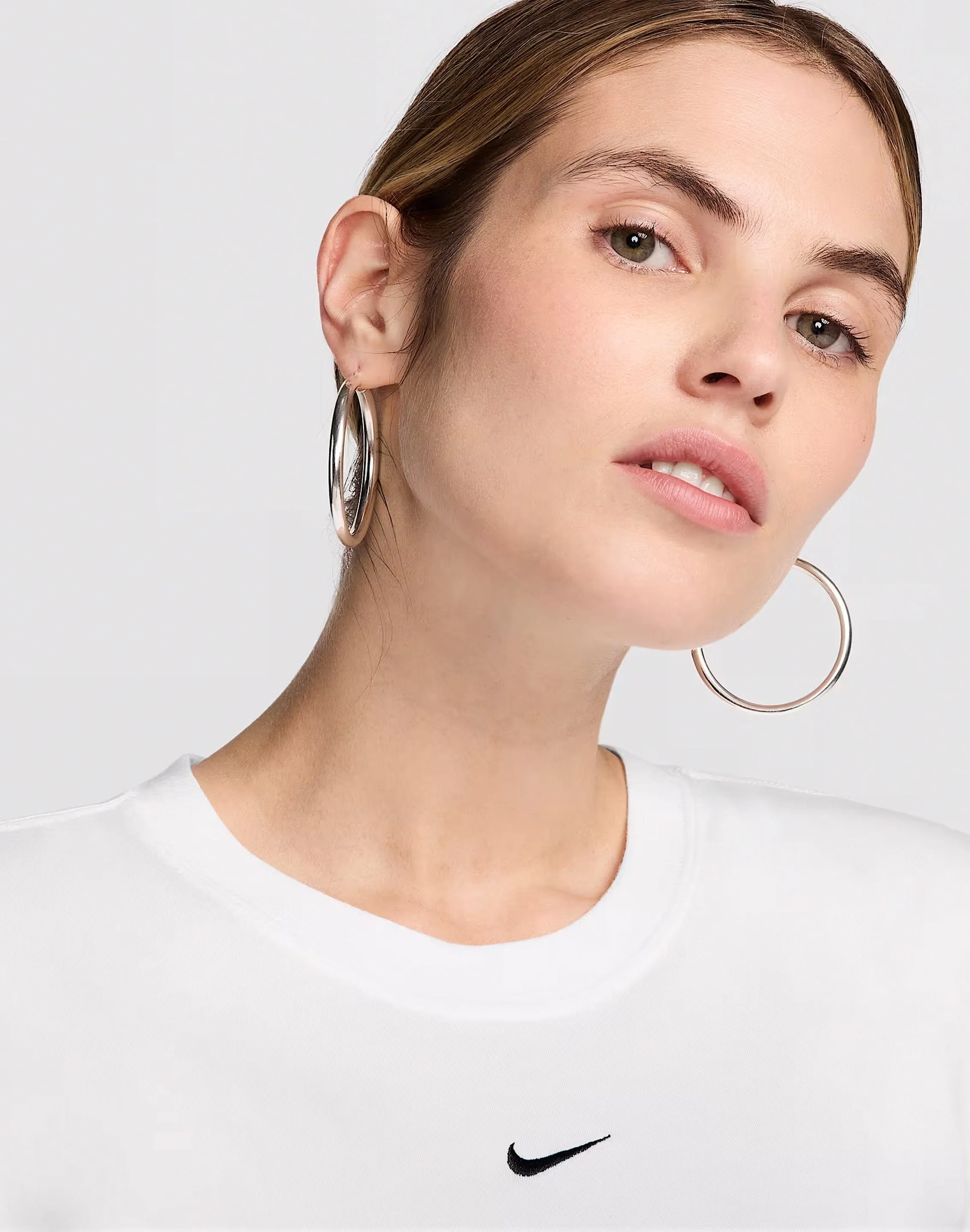 Nike Chill Knit Tee Heroine Glow