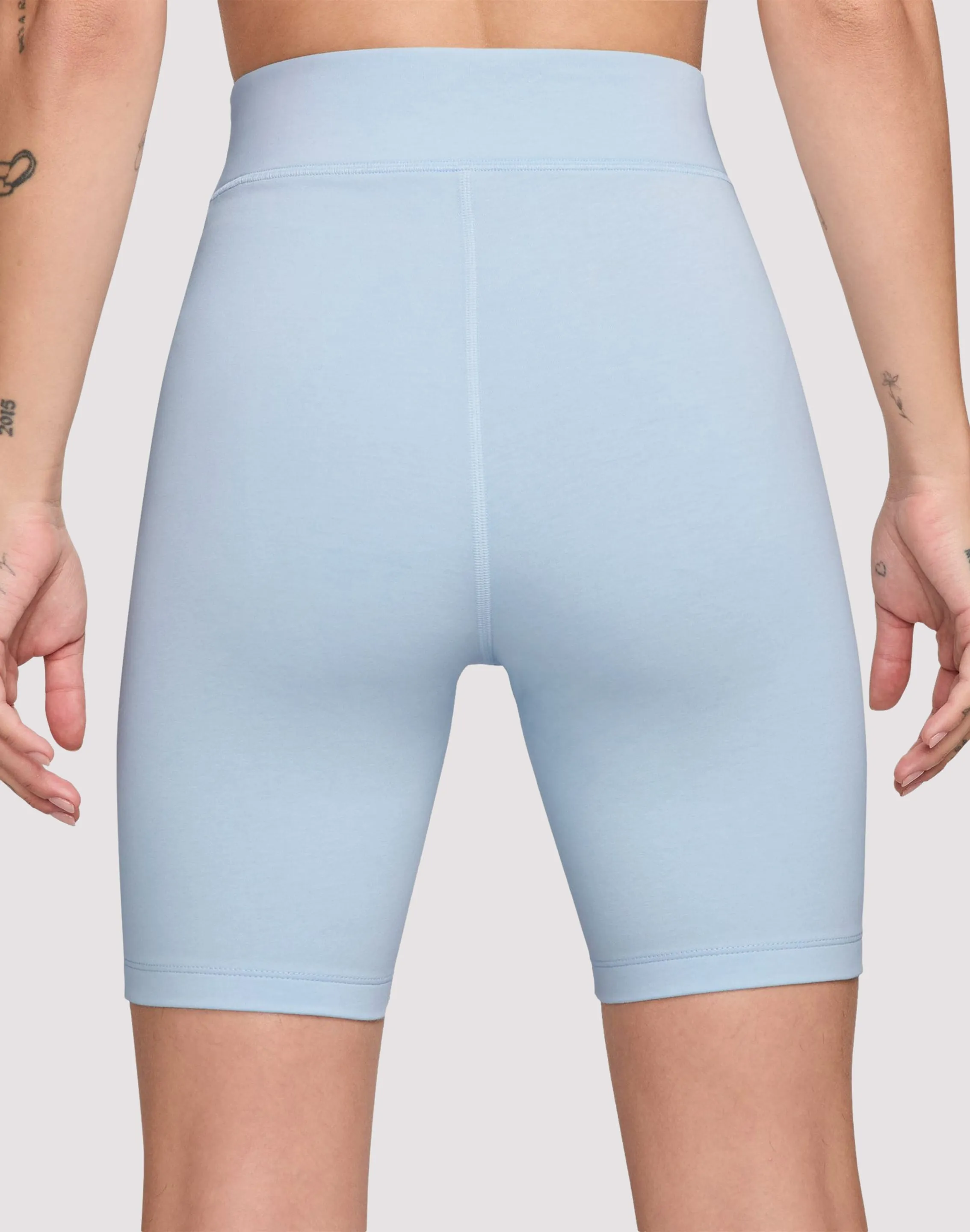 Sharp Line quick dry Nike Classic High-Waisted Biker Shorts