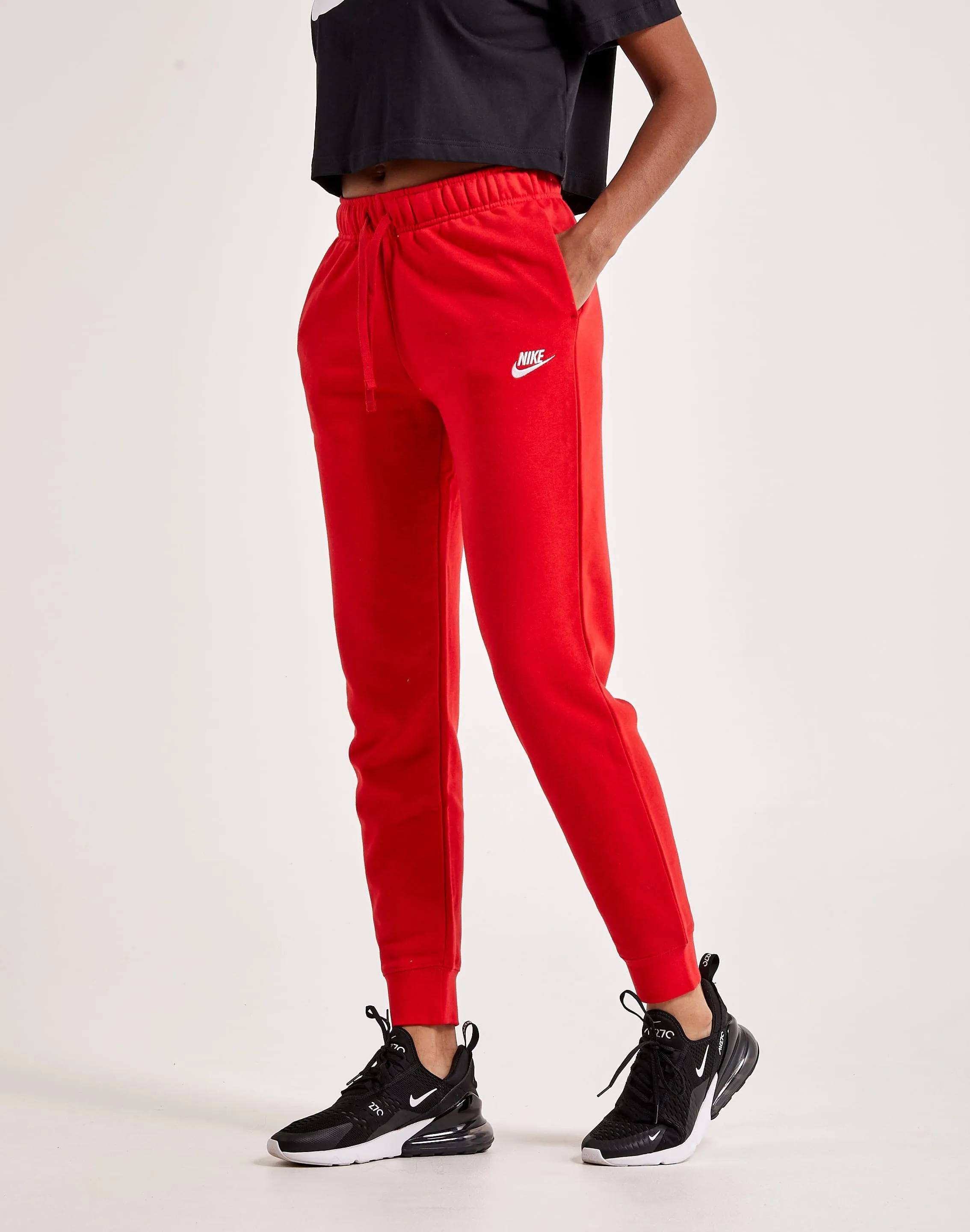 Energy Flow Flexible Waistband Nike Club Fleece Mid-Rise Pants