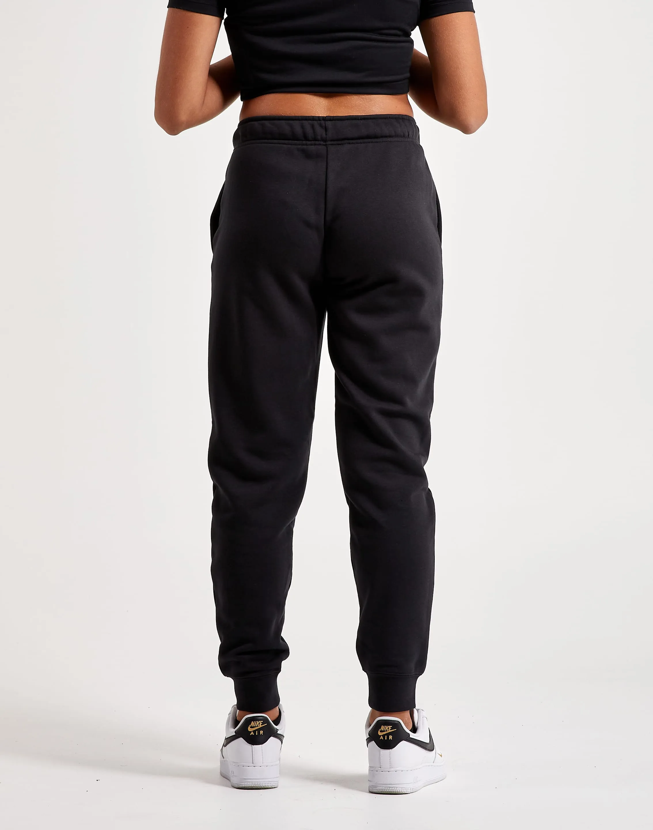 Nike Club Fleece Mid-Rise Pants Reinforced Stitching