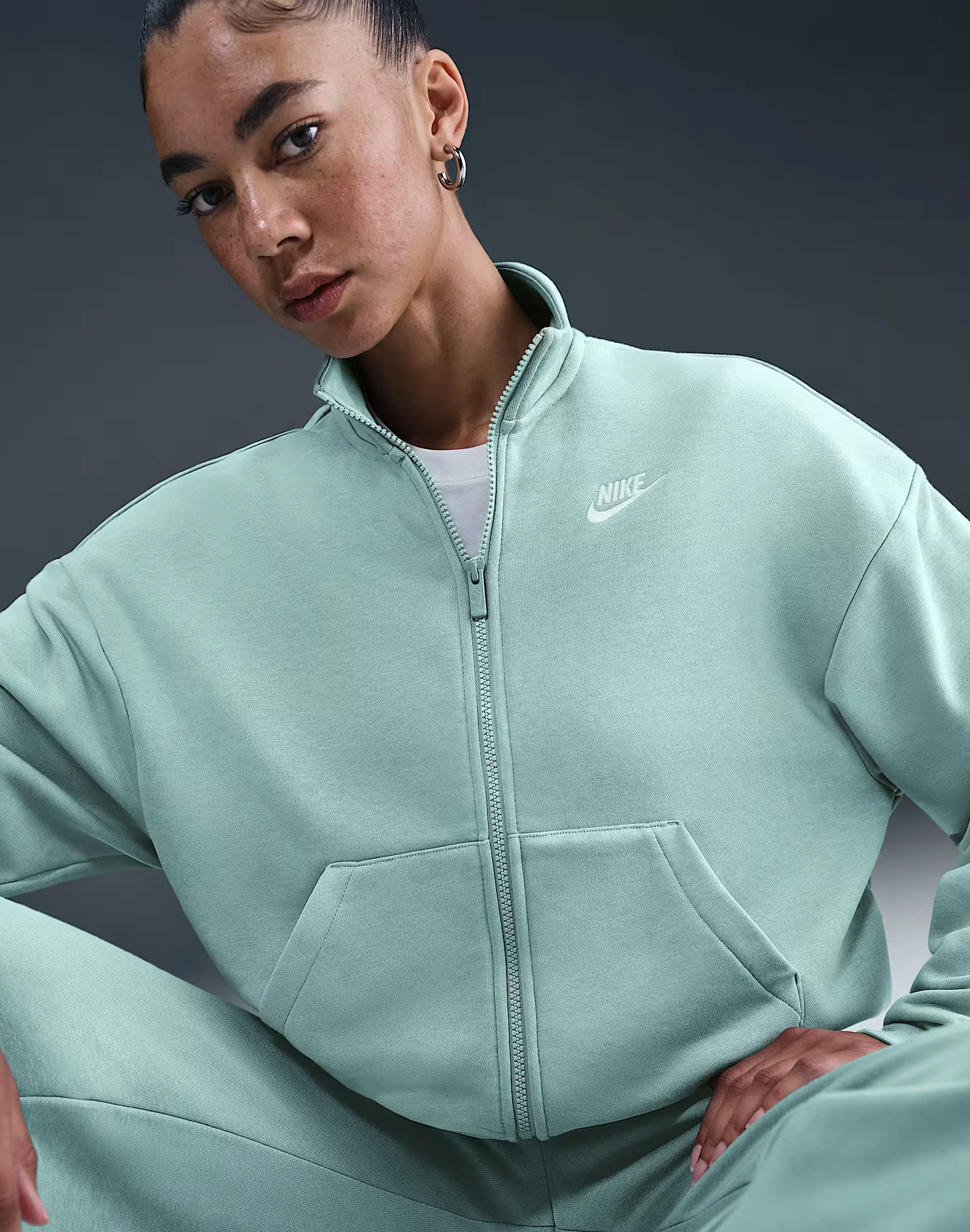 Nike Club Fleece Track Jacket LayeredPaneling AntiSnagTechnology