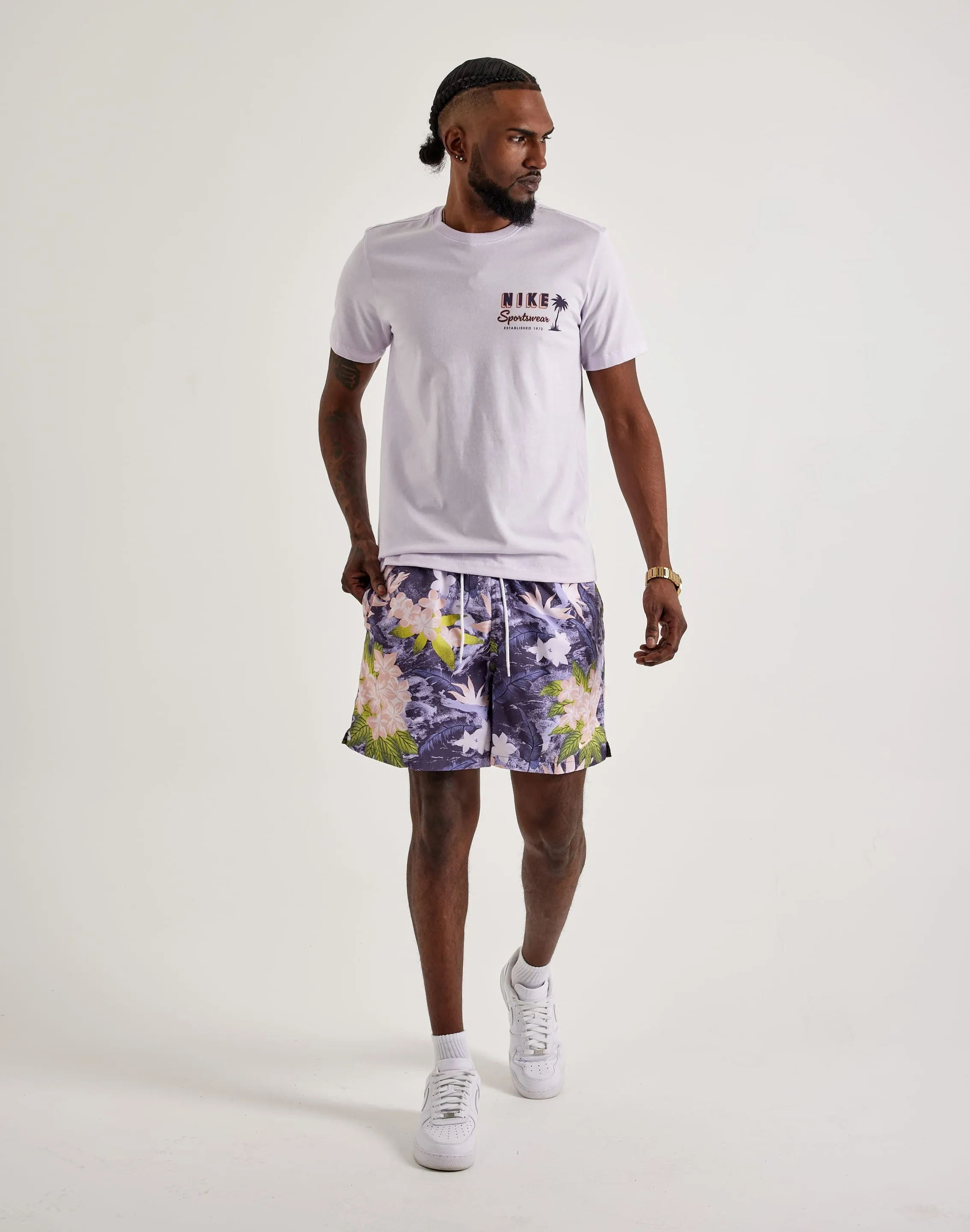Nike Club Flow Shorts Car Cool