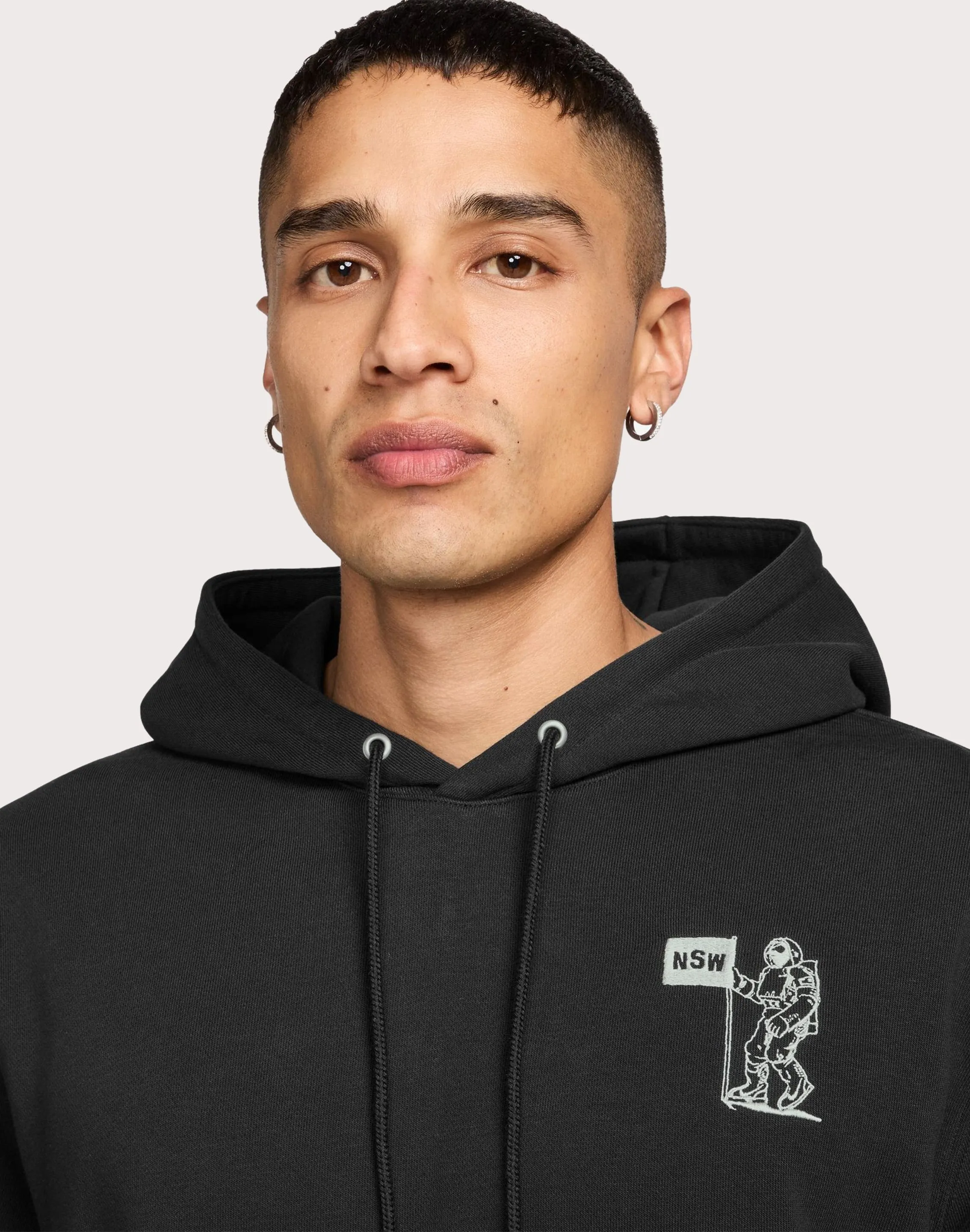 Nike Club French Terry Pullover Fleece Hoodie HeatReflective Lining Play Mode