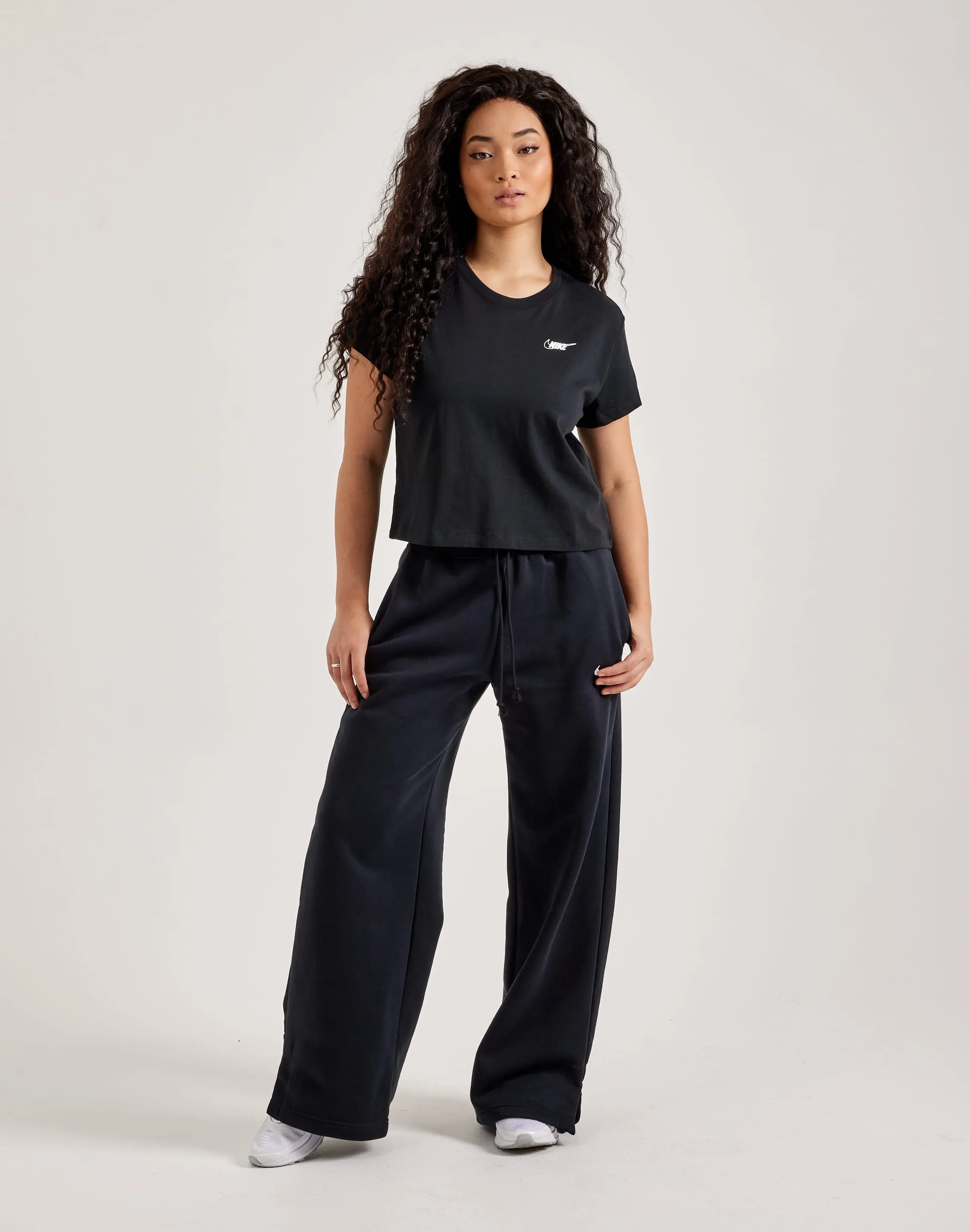 Nike Club Tee VentilatedMesh
