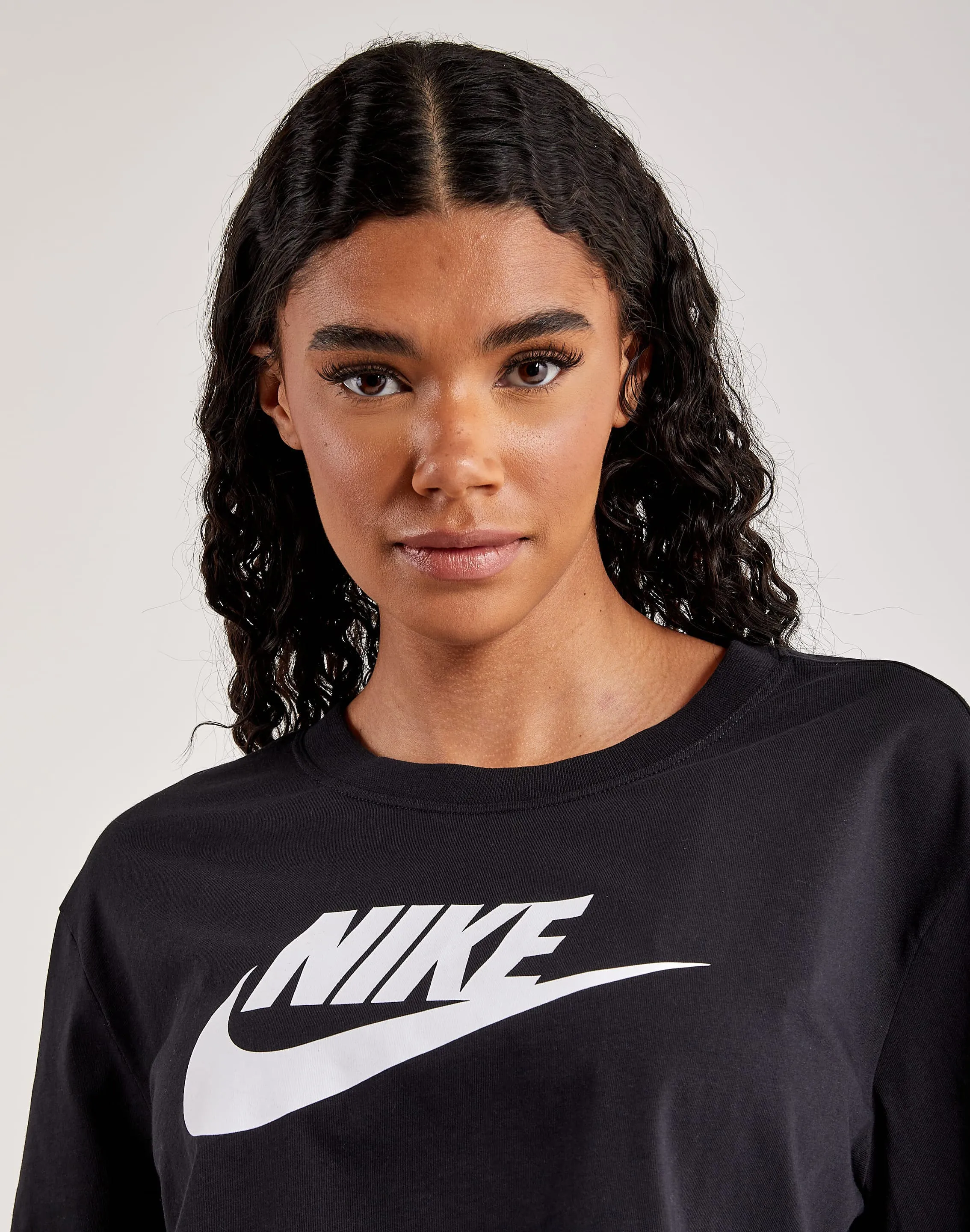 Nike Essential Cropped Logo Tee Night Charm