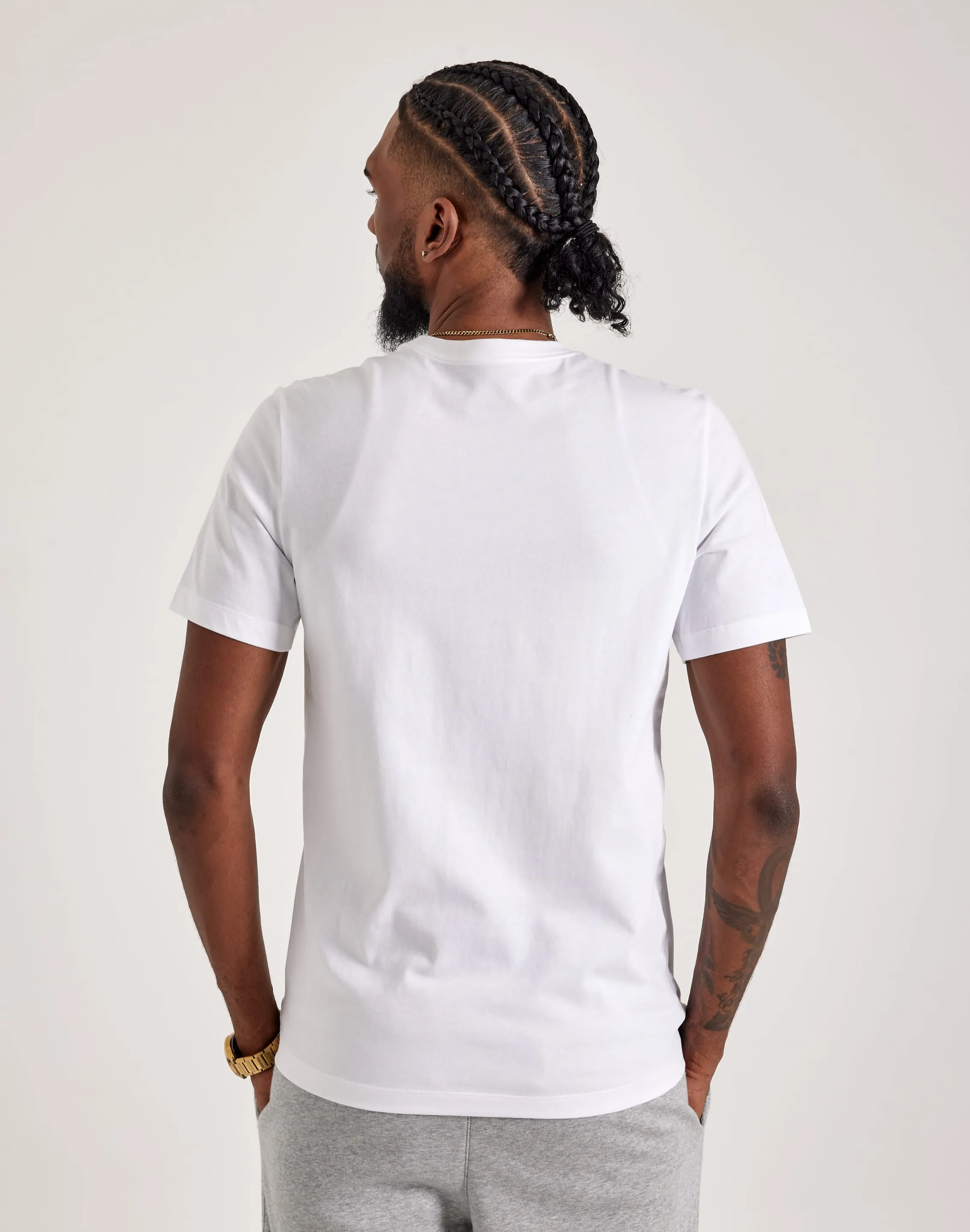 TactileStitching QuickDry Construction Nike Futura Tee