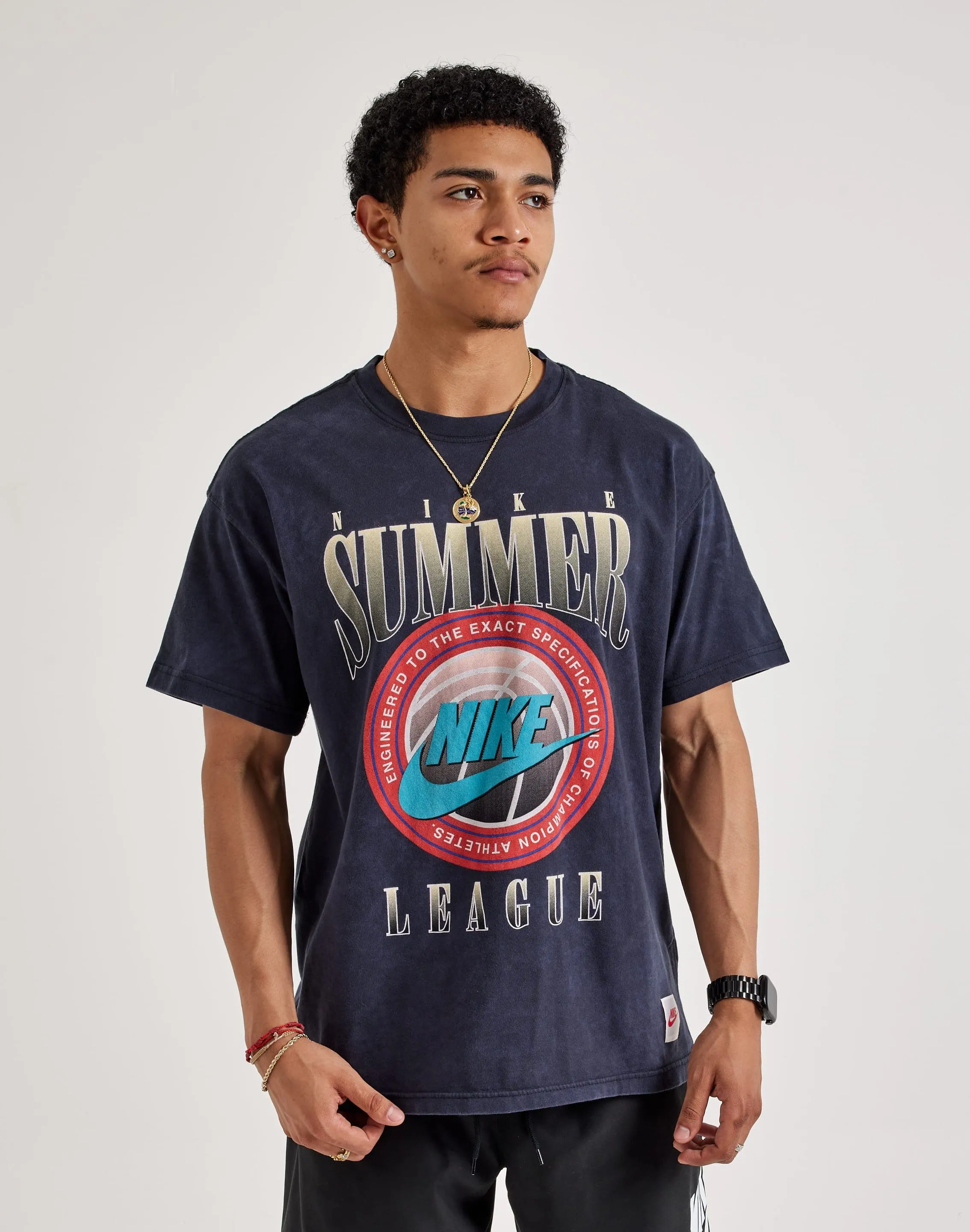 Nike Max90 Basketball Tee NonRestrictiveSilhouette
