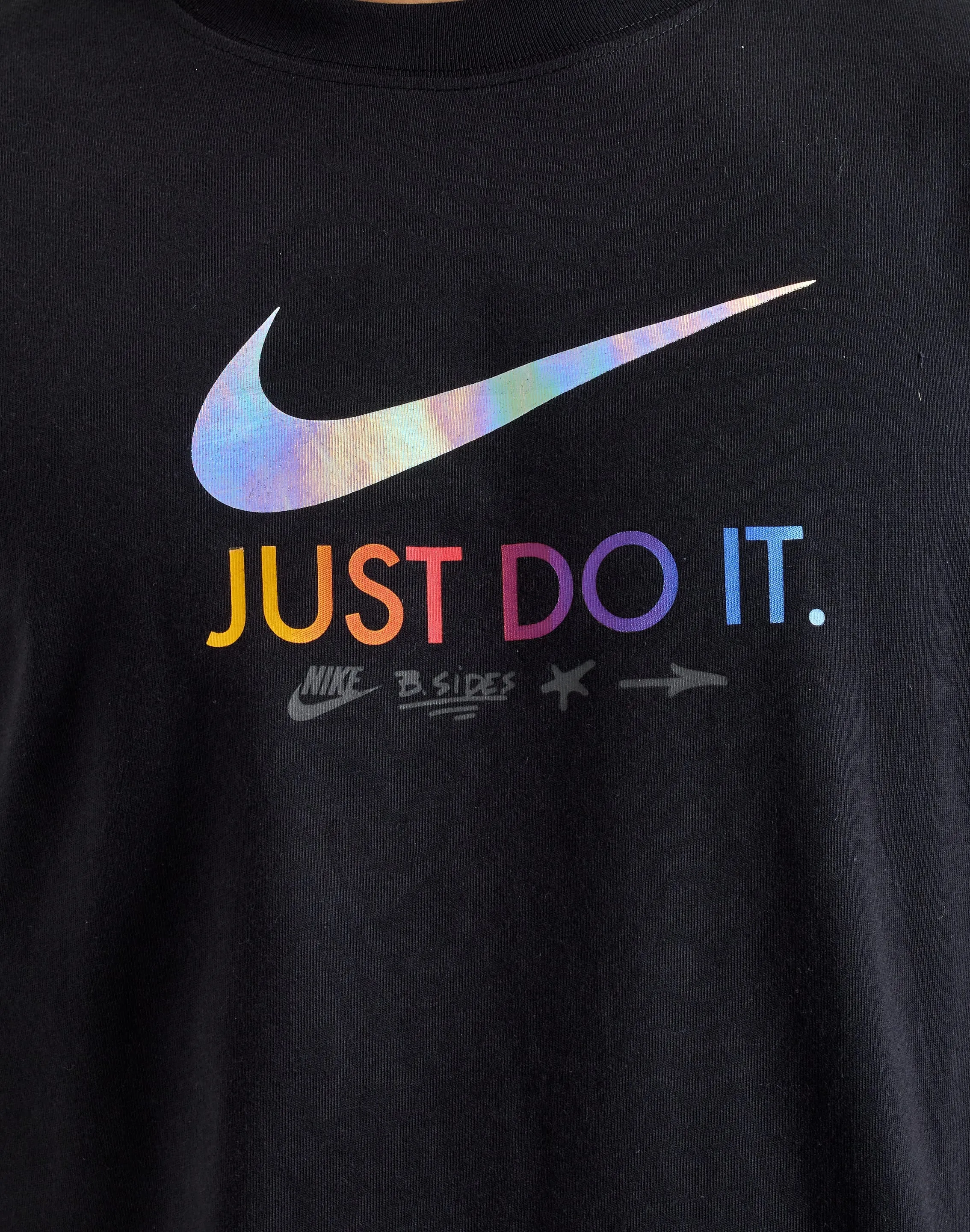 NonIrritatingSeams Regal Glow Nike Max90 Tee
