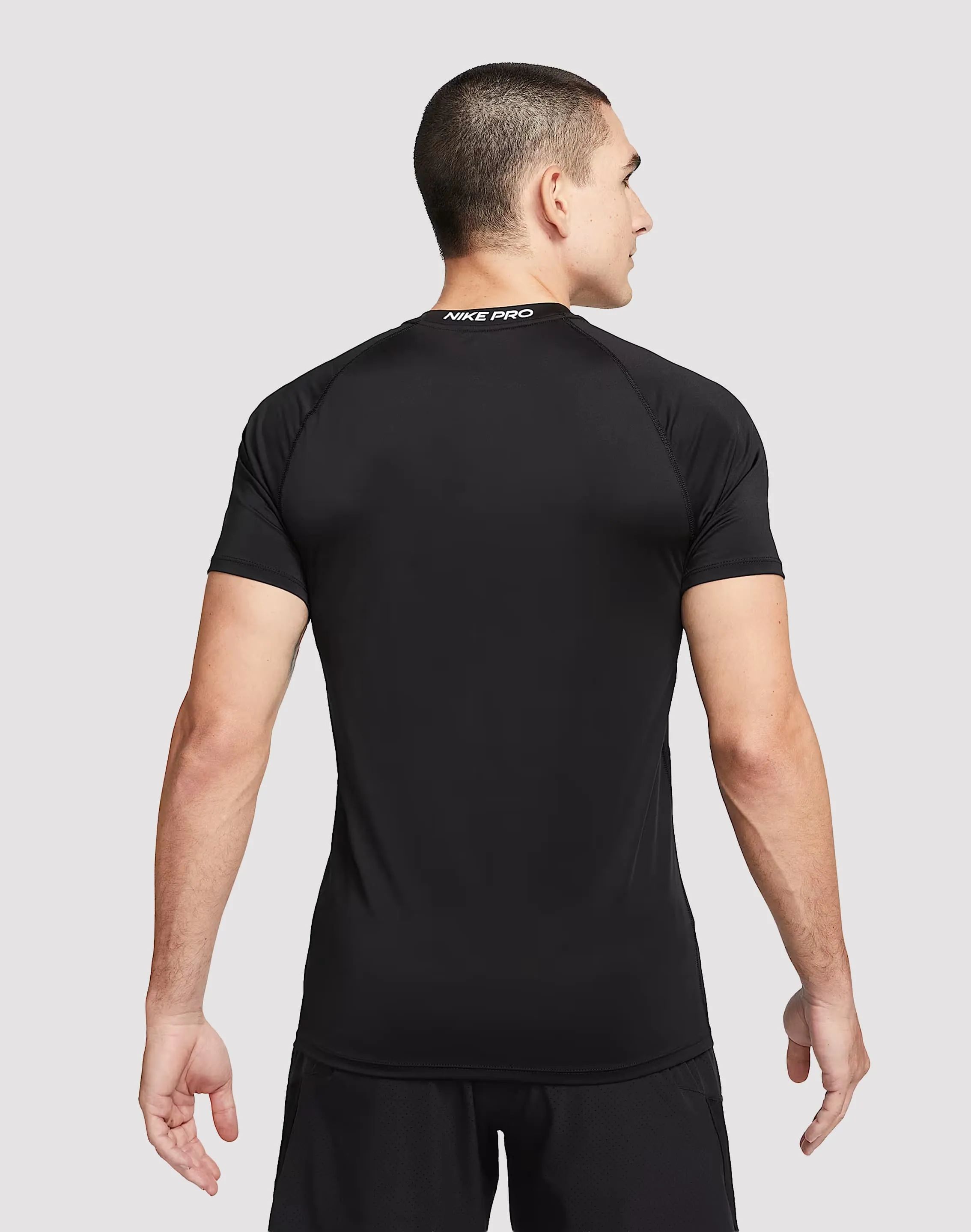 Nike Pro Dri-FIT Slim Top Fall Core clean look