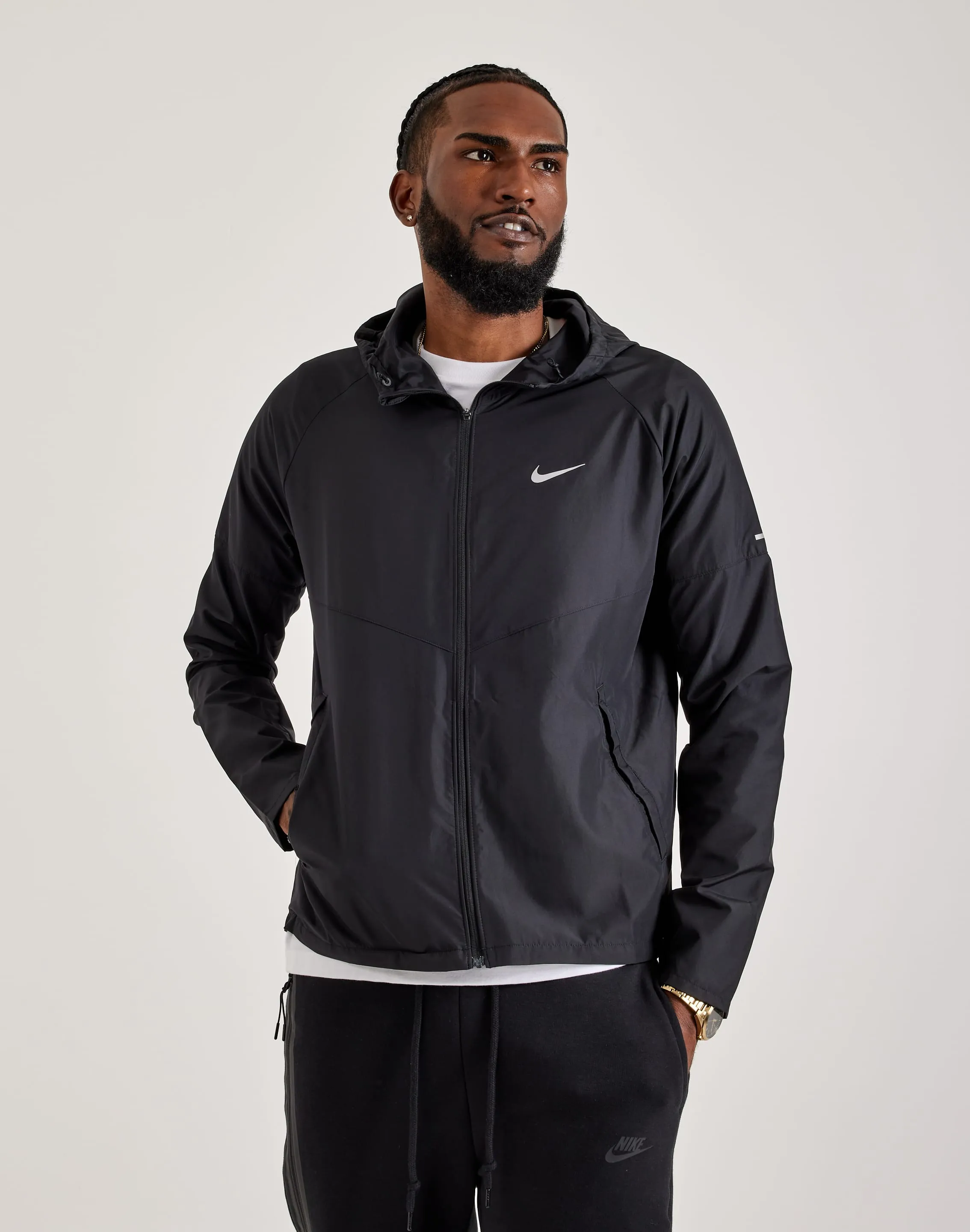Nike Repel Miler Jacket Ergonomic Cut
