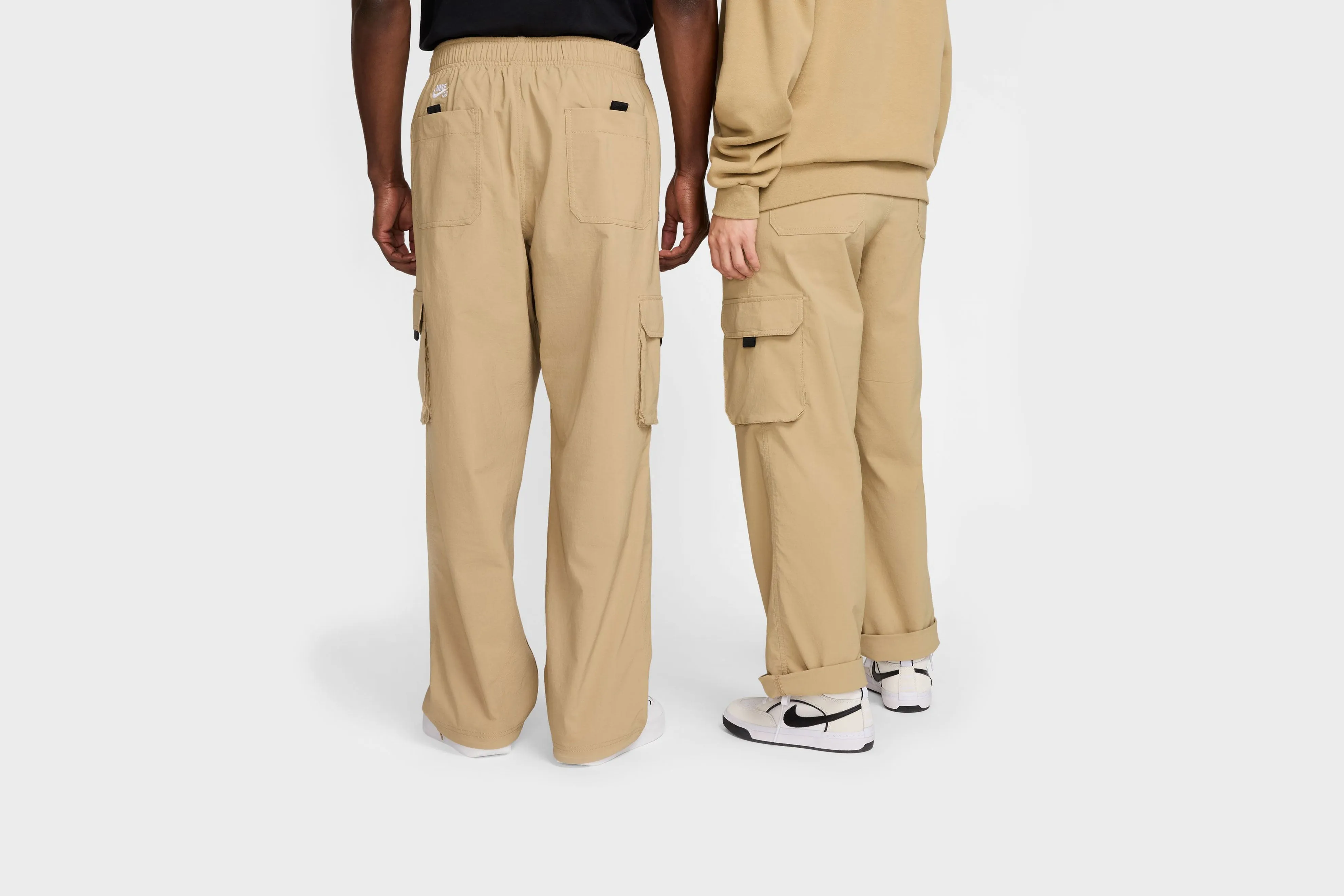 Nike SB Kearny Cargo Skate Pants (Brown) Reflective accents