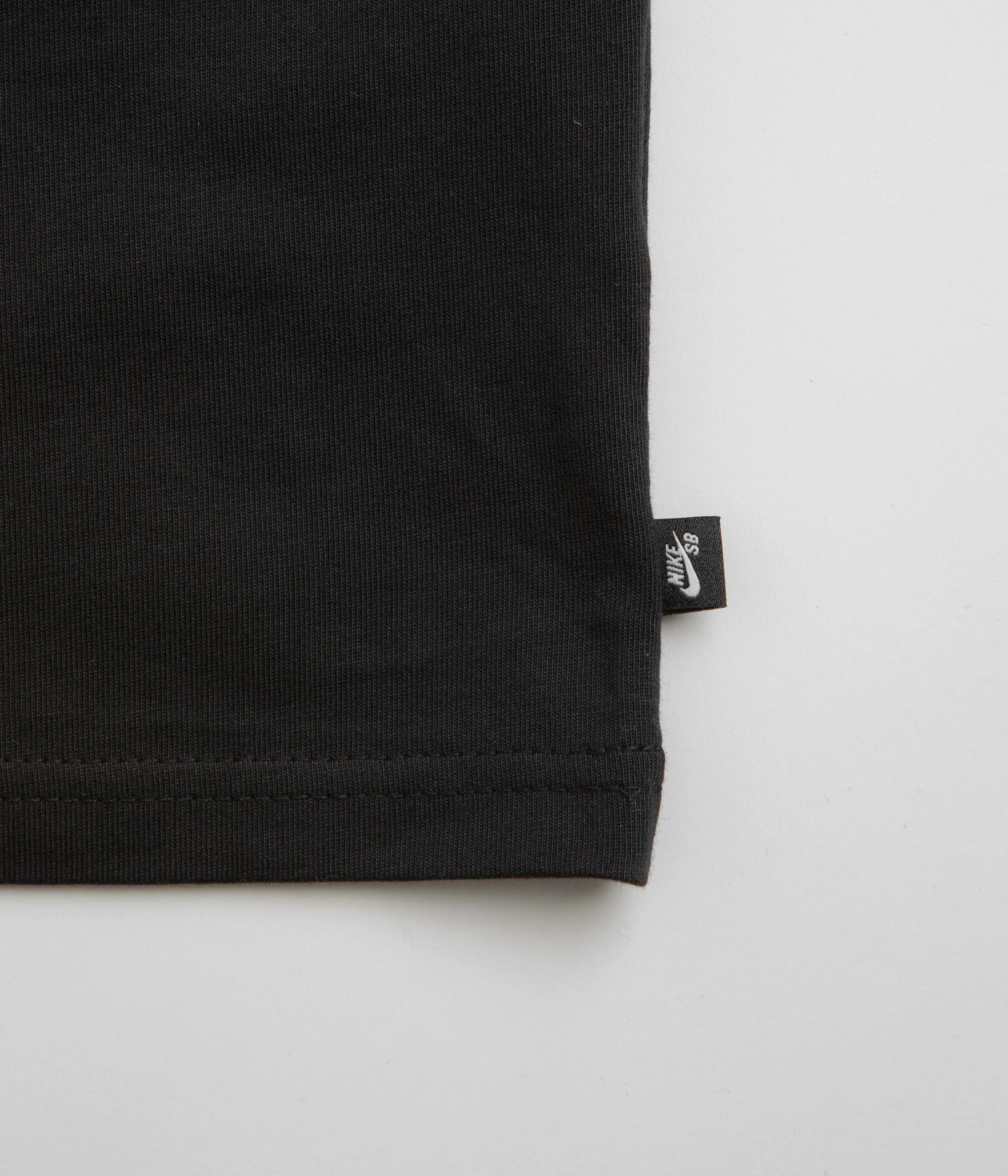 Wedding guest Nike SB Large Logo T-Shirt - Black / White