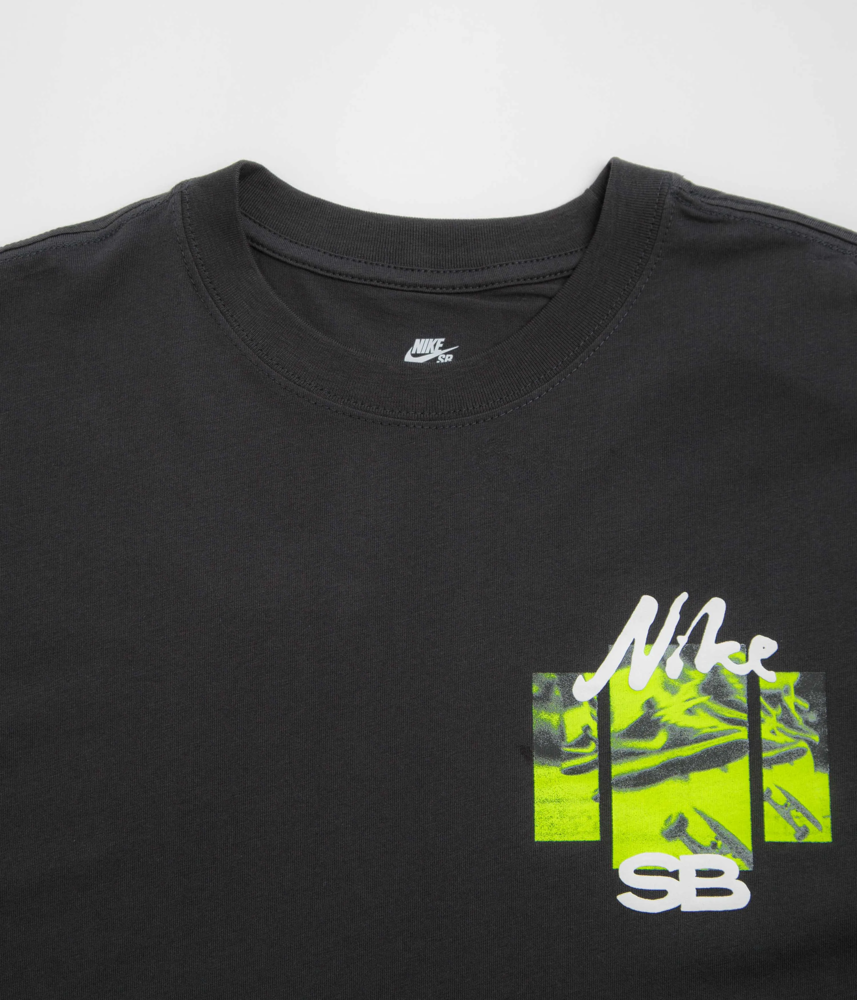 Nike SB Photo T-Shirt - Off Noir checkered pattern summer season
