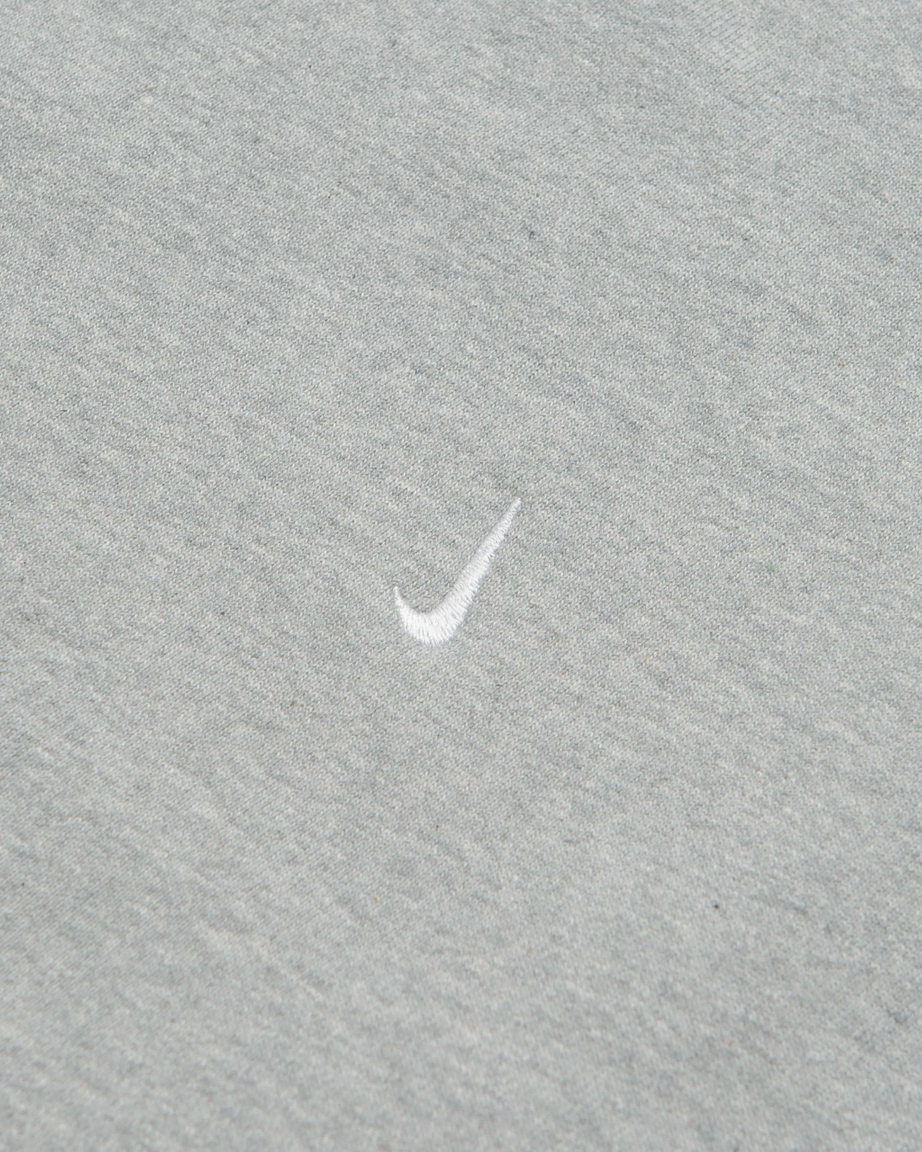 performance test Nike Solo Swoosh Crewneck Sweatshirt - Dark Grey Heather / White / White