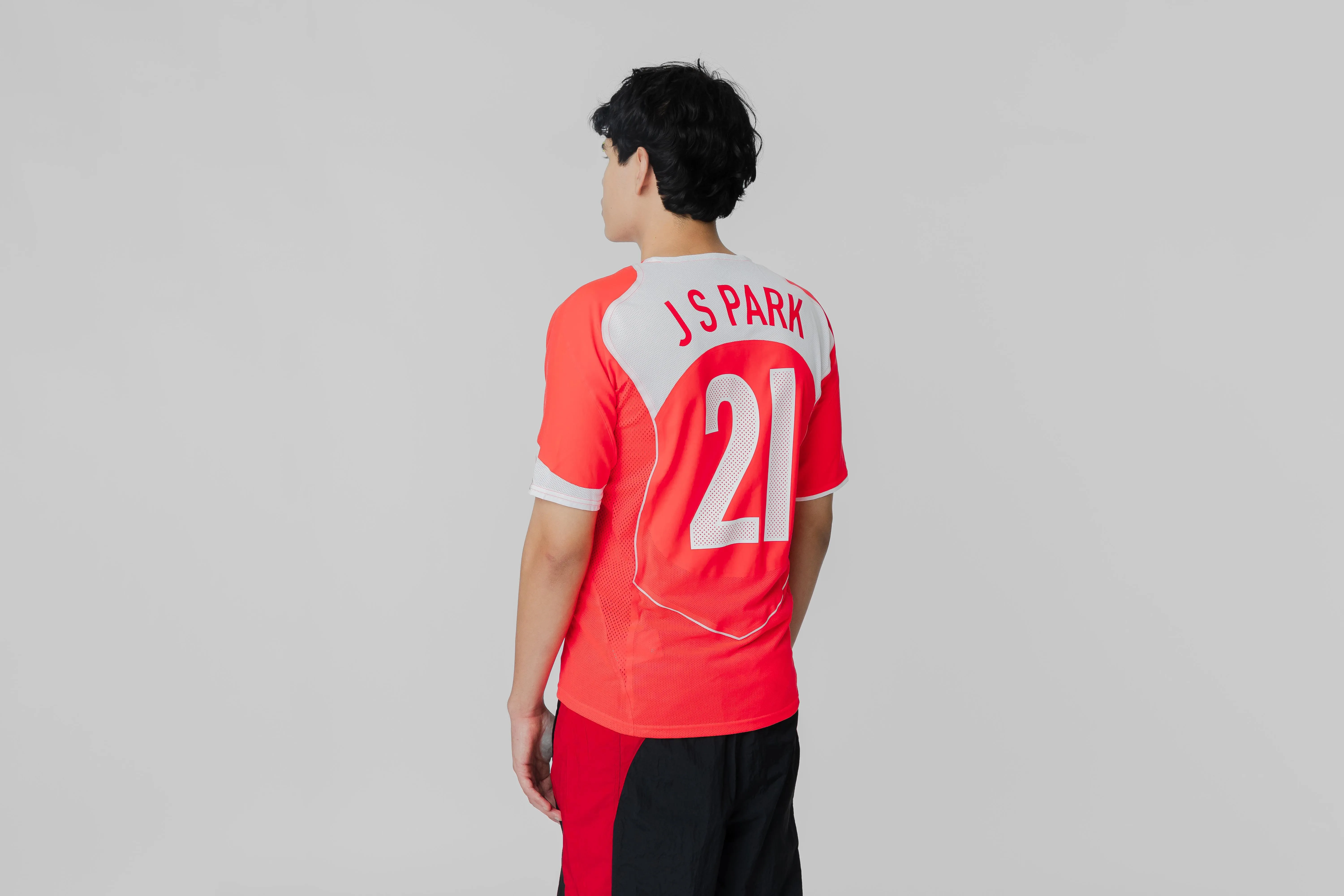 Nike South Korea 2004 Total 90 Reissue Jersey Airflow Weave Pattern Wrinkle Resistant Treatment