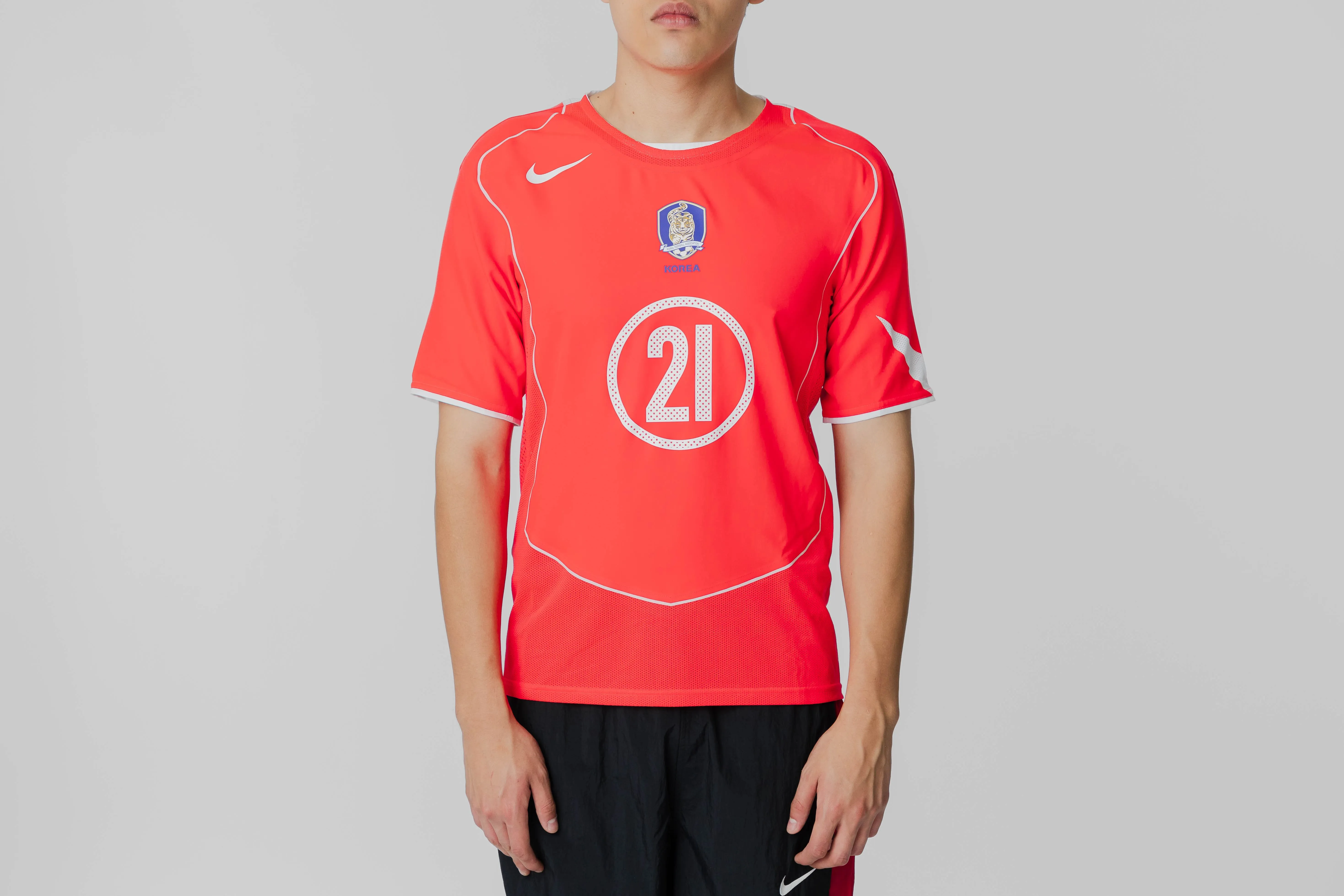 QuickReleaseFastenings Nike South Korea 2004 Total 90 Reissue Jersey