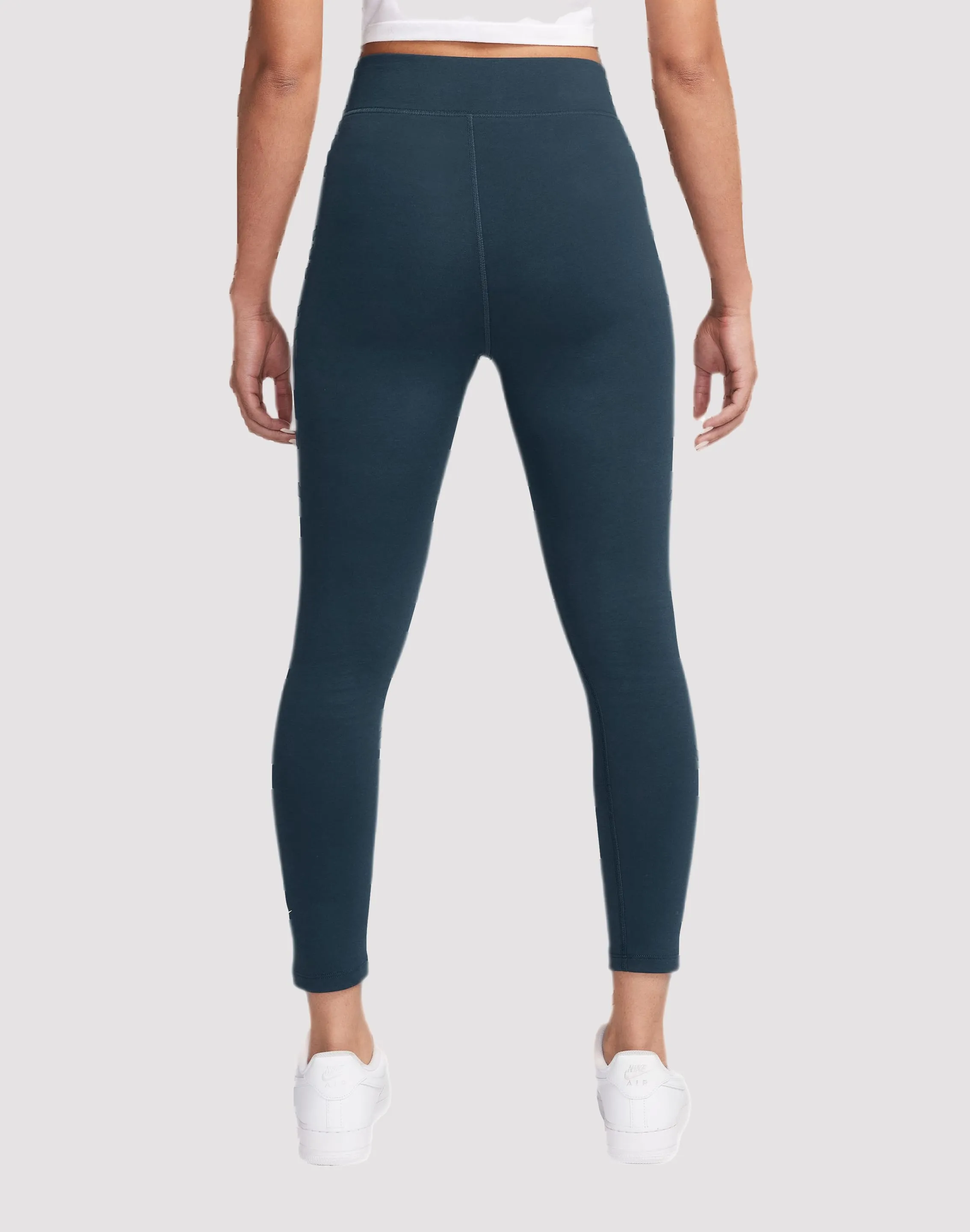 LowProfile Design Nike Sportswear Classic High-Waisted 7/8 Leggings