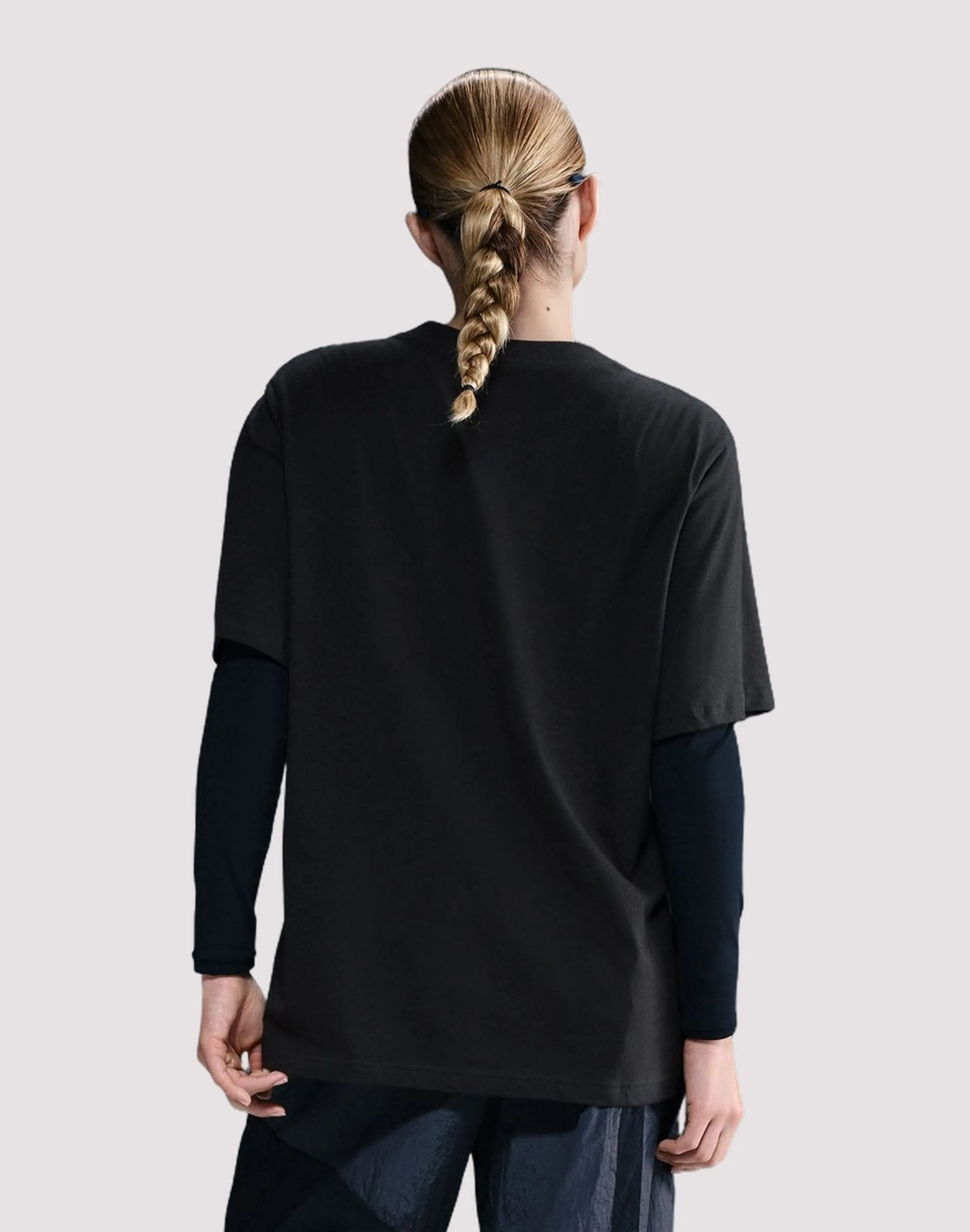 Nike Sportswear Essential Tee QuickRelease Closure