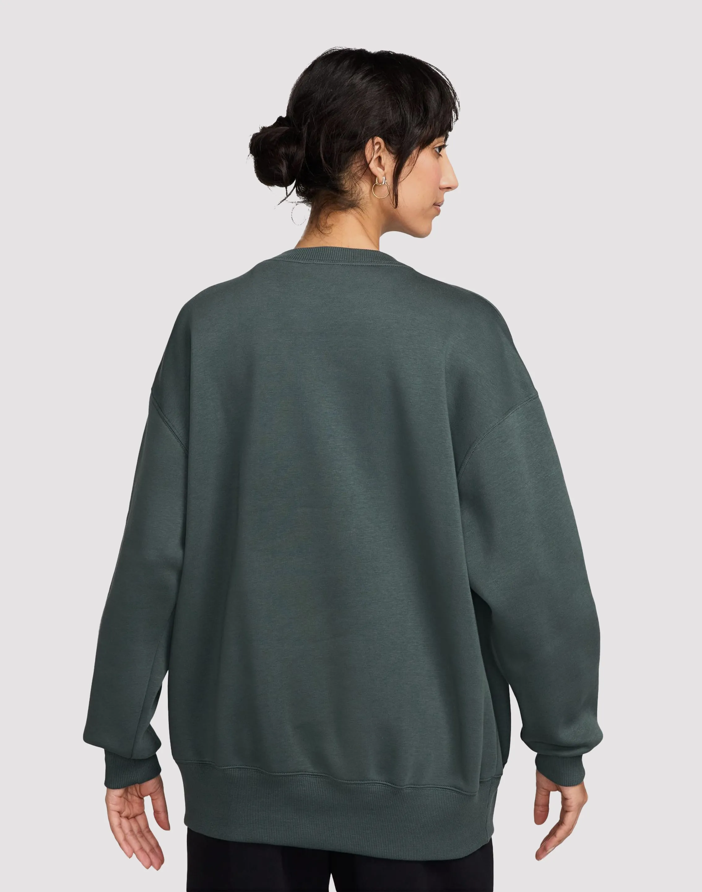 TemperatureControlTechnology Nike Sportswear Phoenix Fleece Oversized Crewneck Sweatshirt