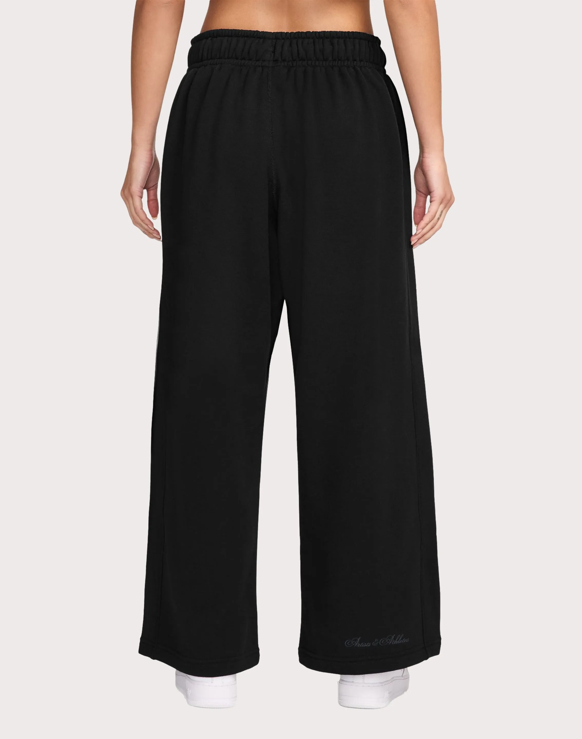 Soft Core Nike Sportswear Street Open-Hem Fleece Pants