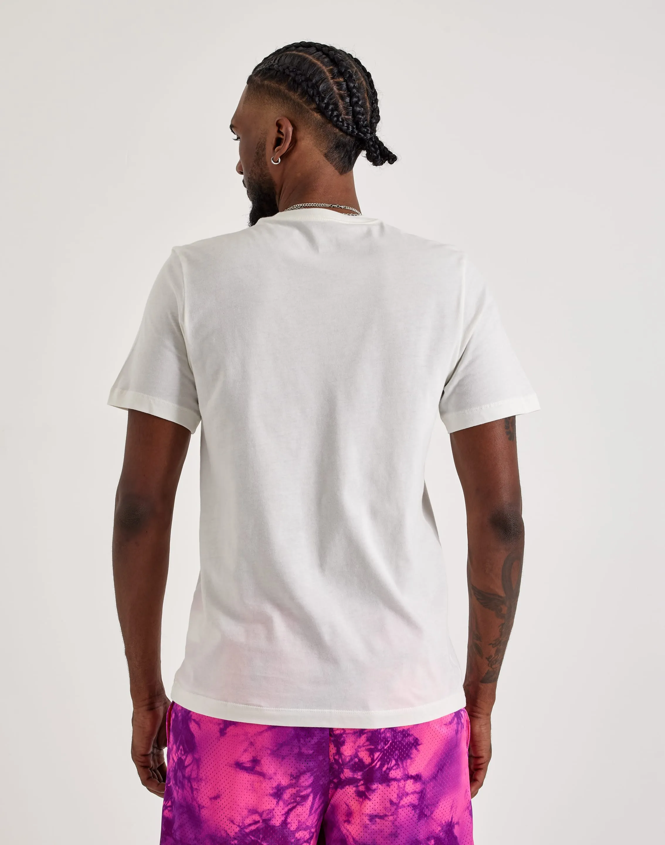 Nike Sportswear Tee WrinkleResistant Fabric