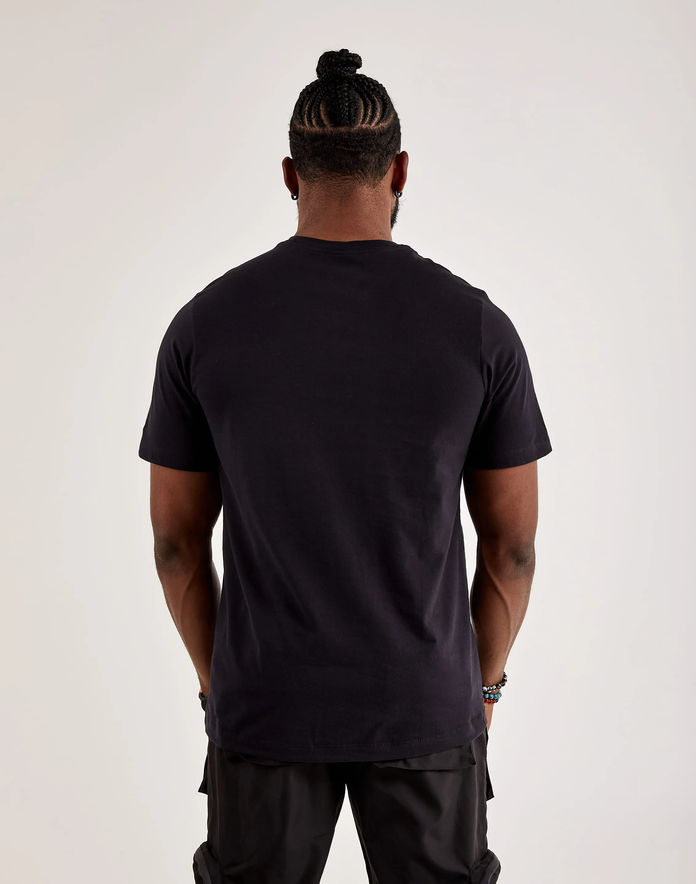 ThermalInsulated LayeredNeckline Nike Sportswear Tee