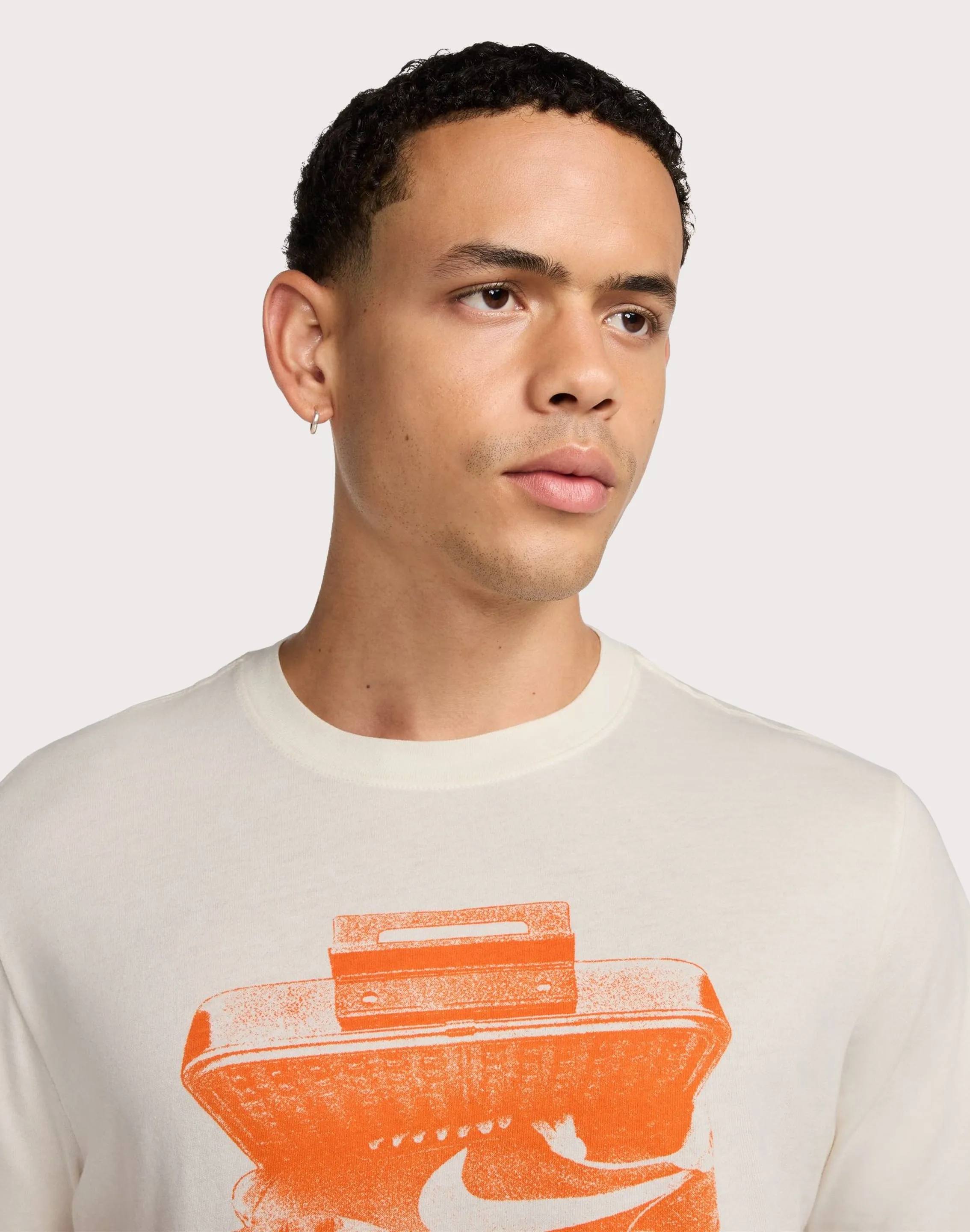 Nike Sportswear Tee warm glow ElasticFree